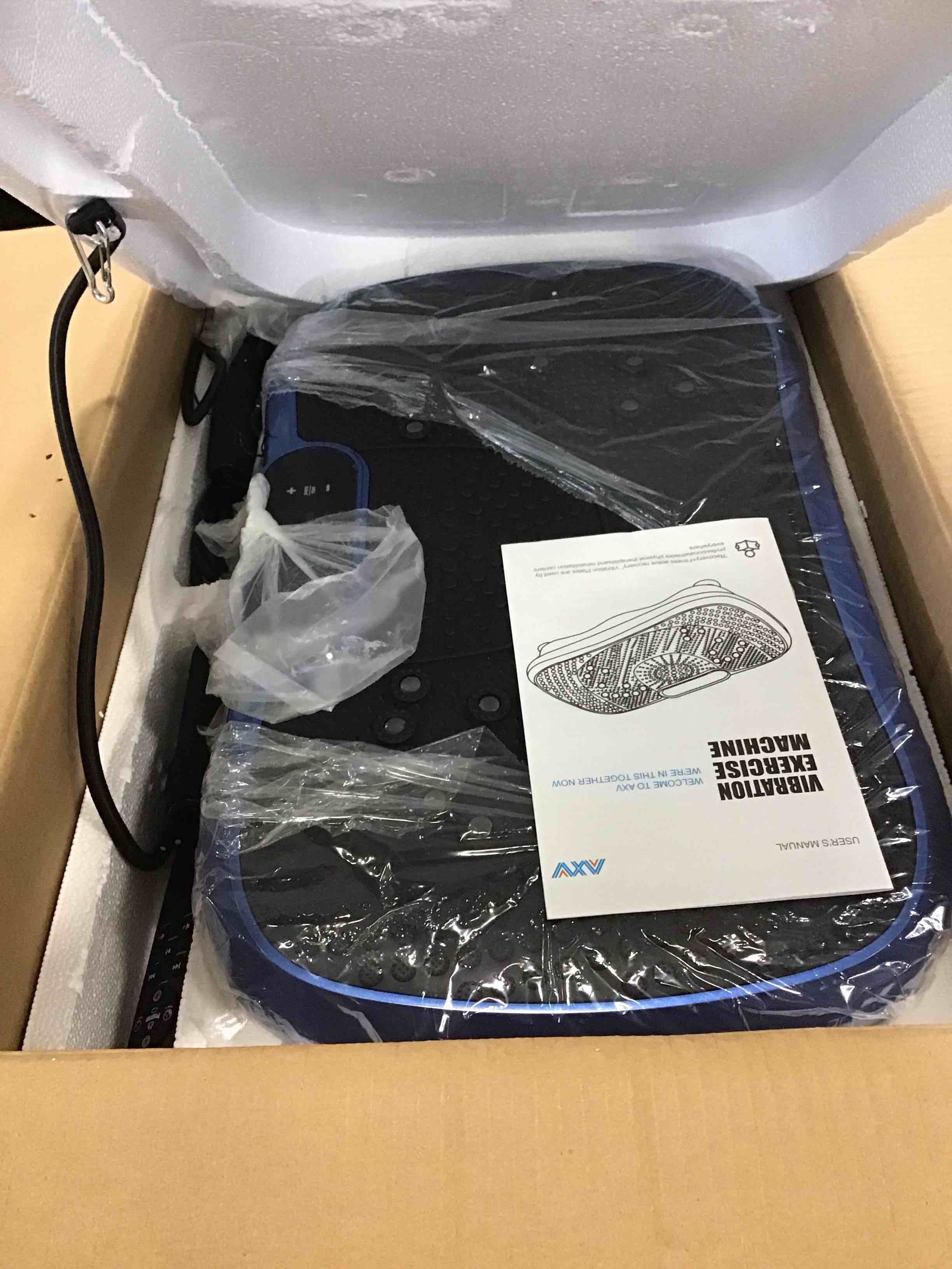 https://s3.amazonaws.com/lotting-images-prod/bidfta/YEL6445882_1718383048113.jpeg