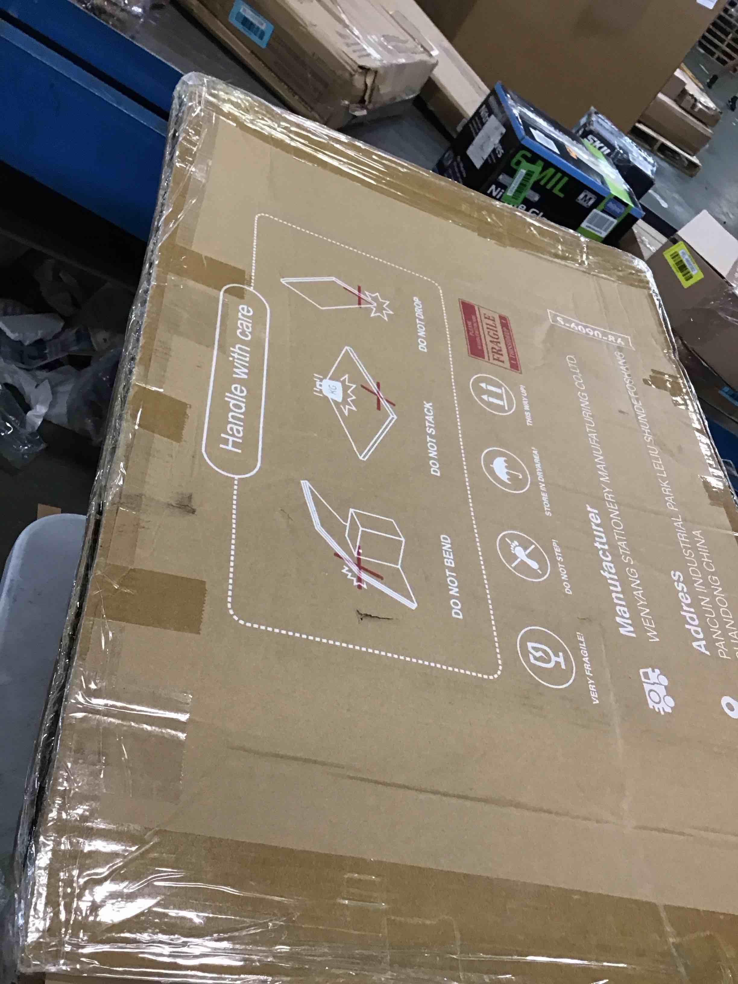 https://s3.amazonaws.com/lotting-images-prod/bidfta/YEL6445908_1718389314811.jpeg