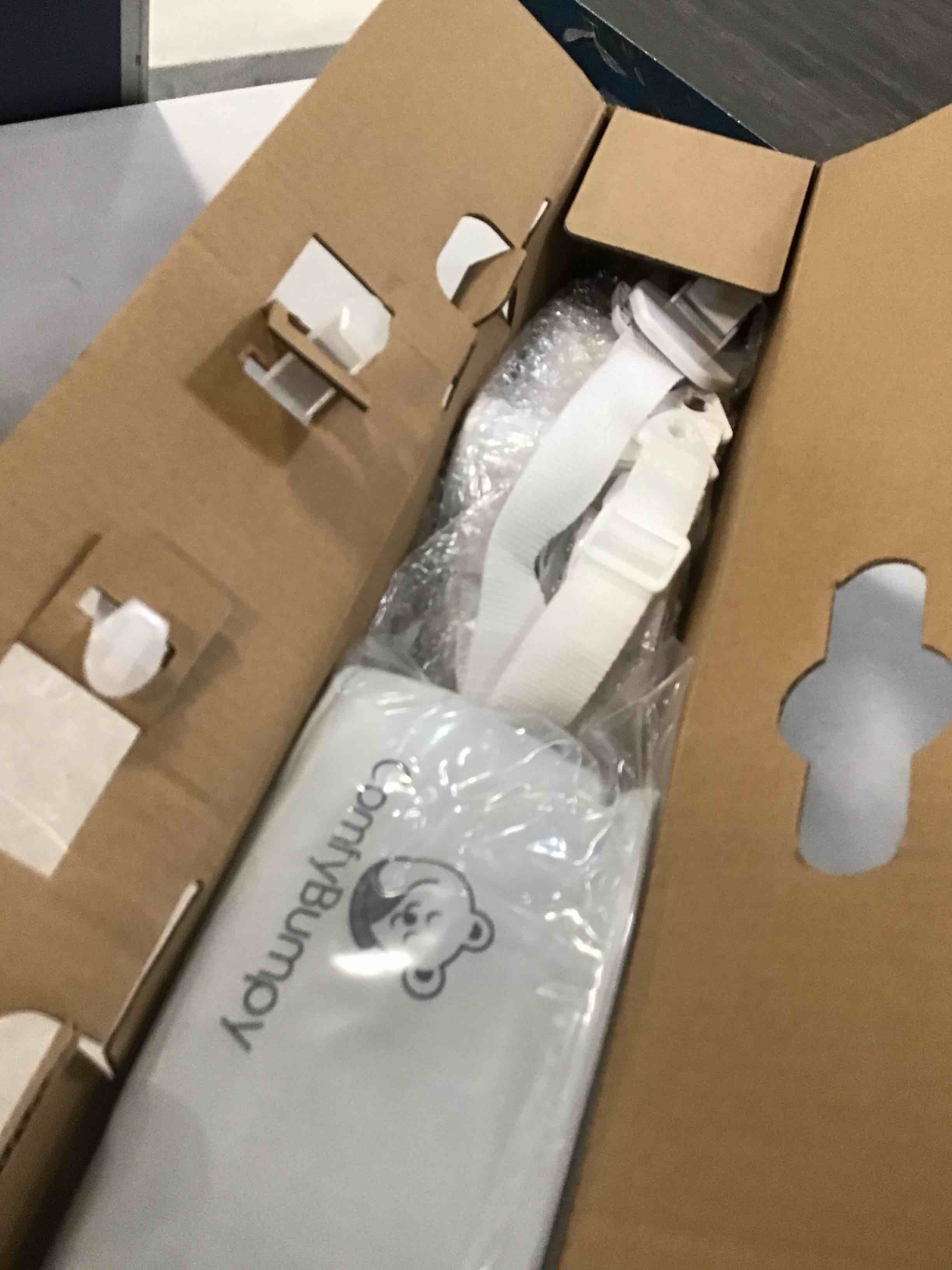https://s3.amazonaws.com/lotting-images-prod/bidfta/YEL6446290_1717613681742.jpeg