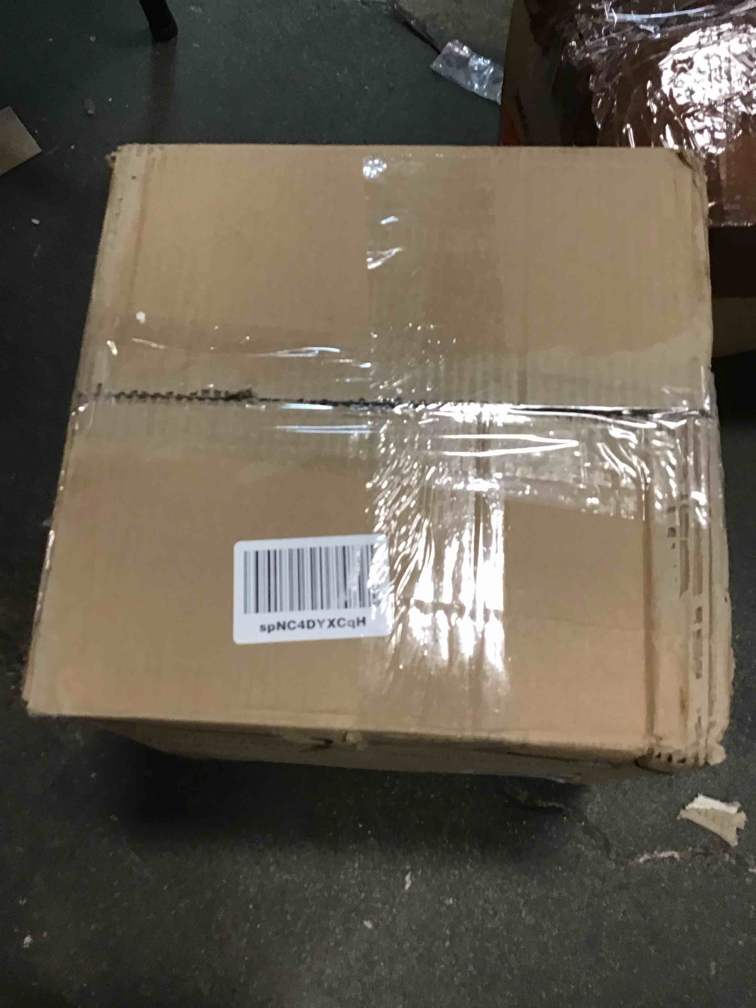 https://s3.amazonaws.com/lotting-images-prod/bidfta/YEL6446710_1717771768016.jpeg