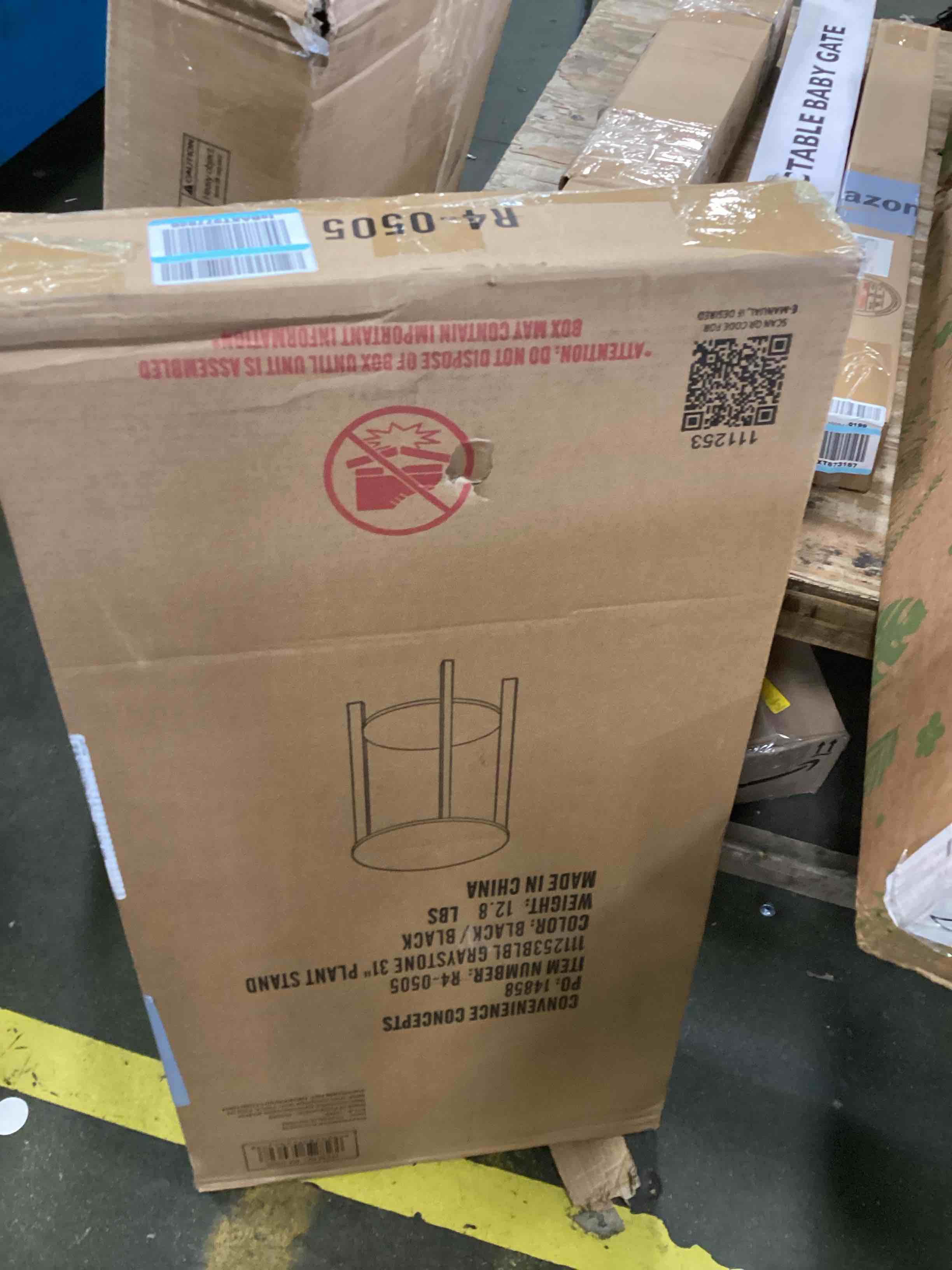 https://s3.amazonaws.com/lotting-images-prod/bidfta/YEL6447849_1717609111024.jpeg