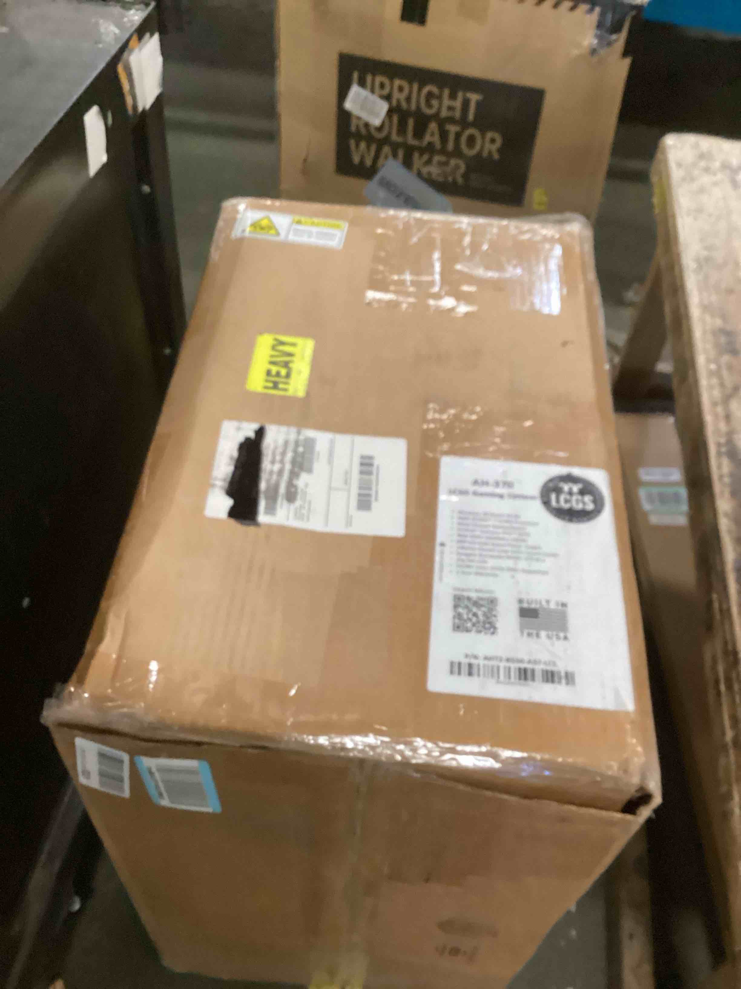 https://s3.amazonaws.com/lotting-images-prod/bidfta/YEL6448395_1718198028376.jpeg