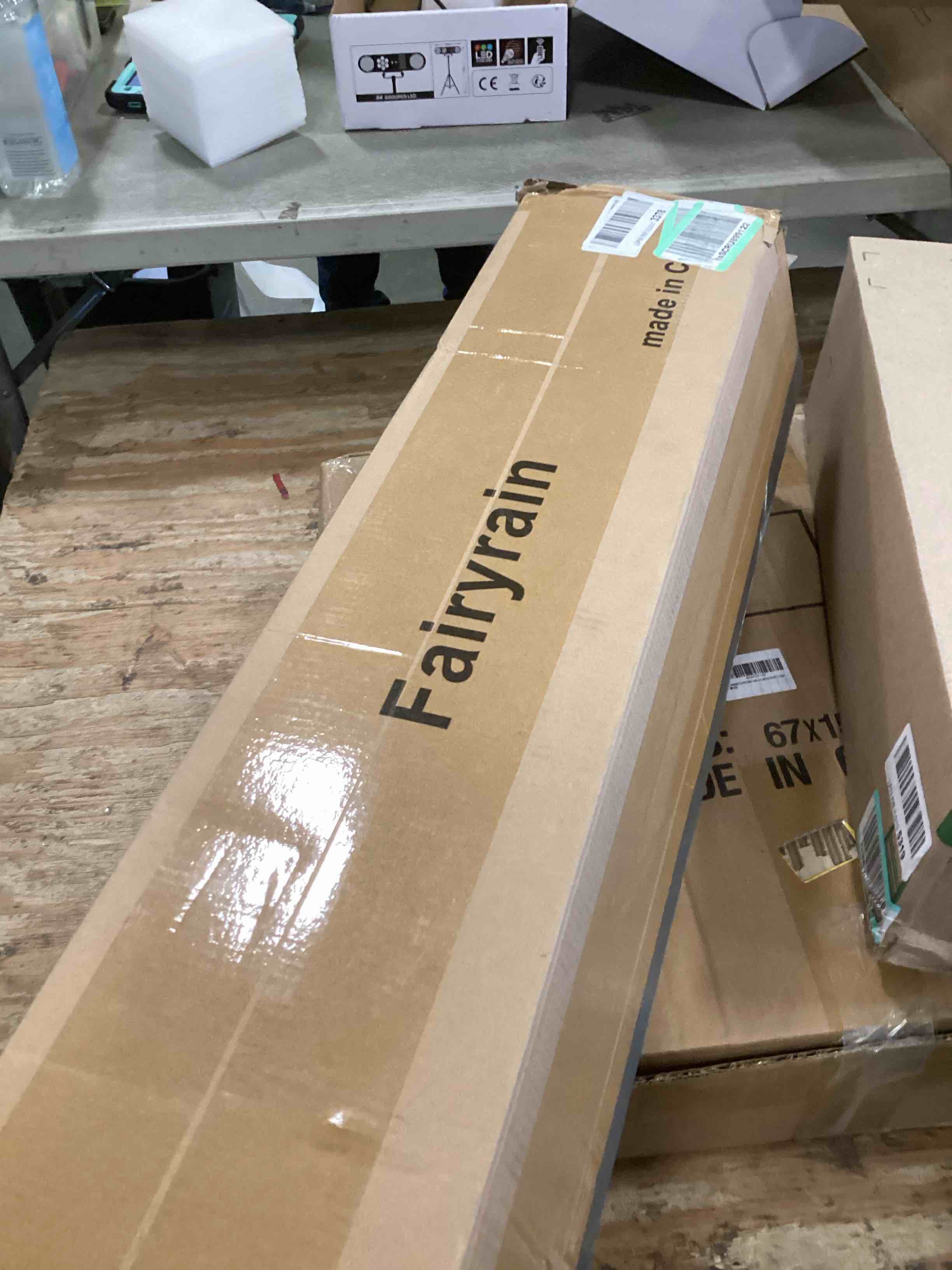 https://s3.amazonaws.com/lotting-images-prod/bidfta/YEL6448441_1718205159903.jpeg