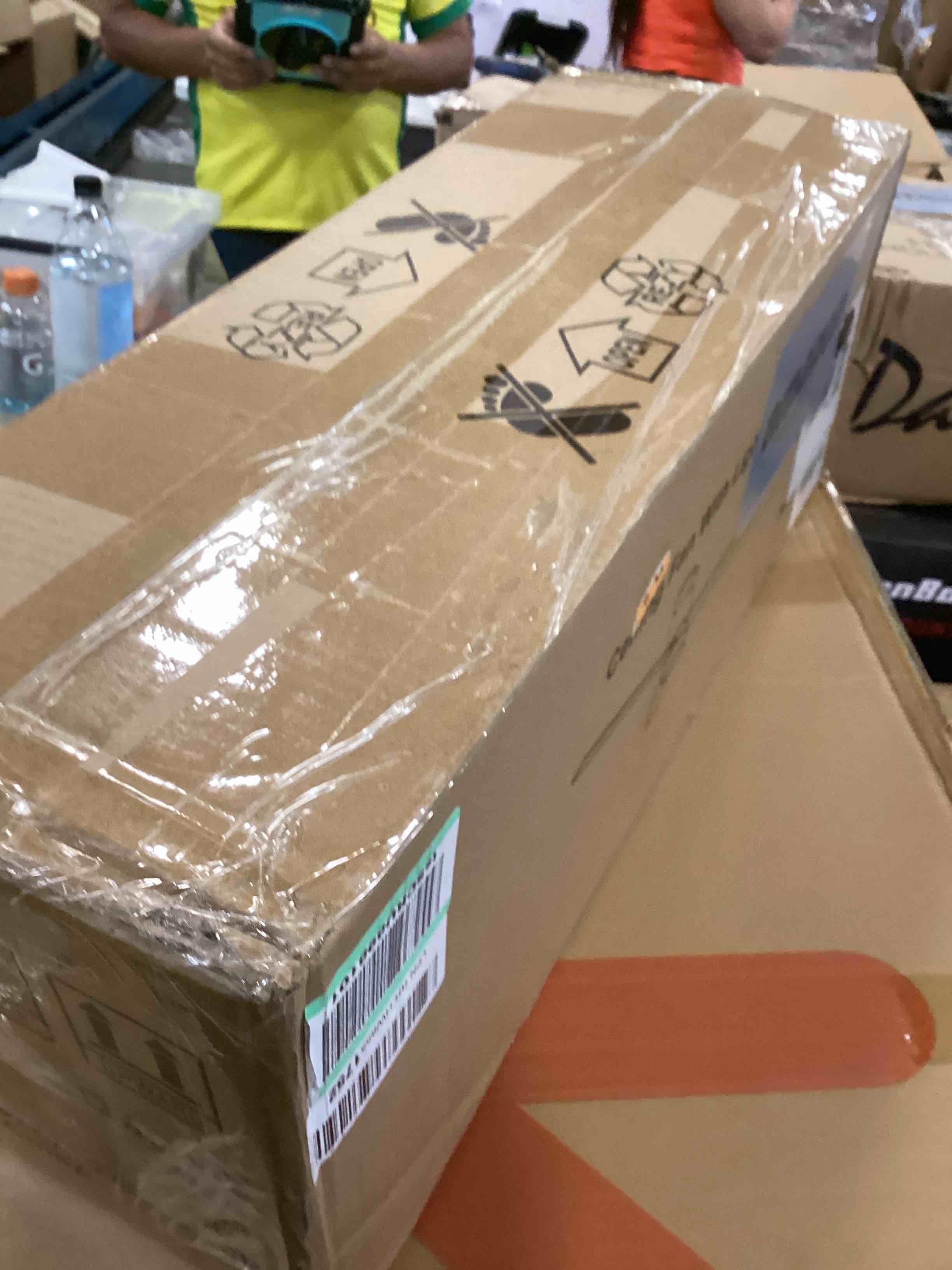 https://s3.amazonaws.com/lotting-images-prod/bidfta/YEL6448450_1718206257140.jpeg