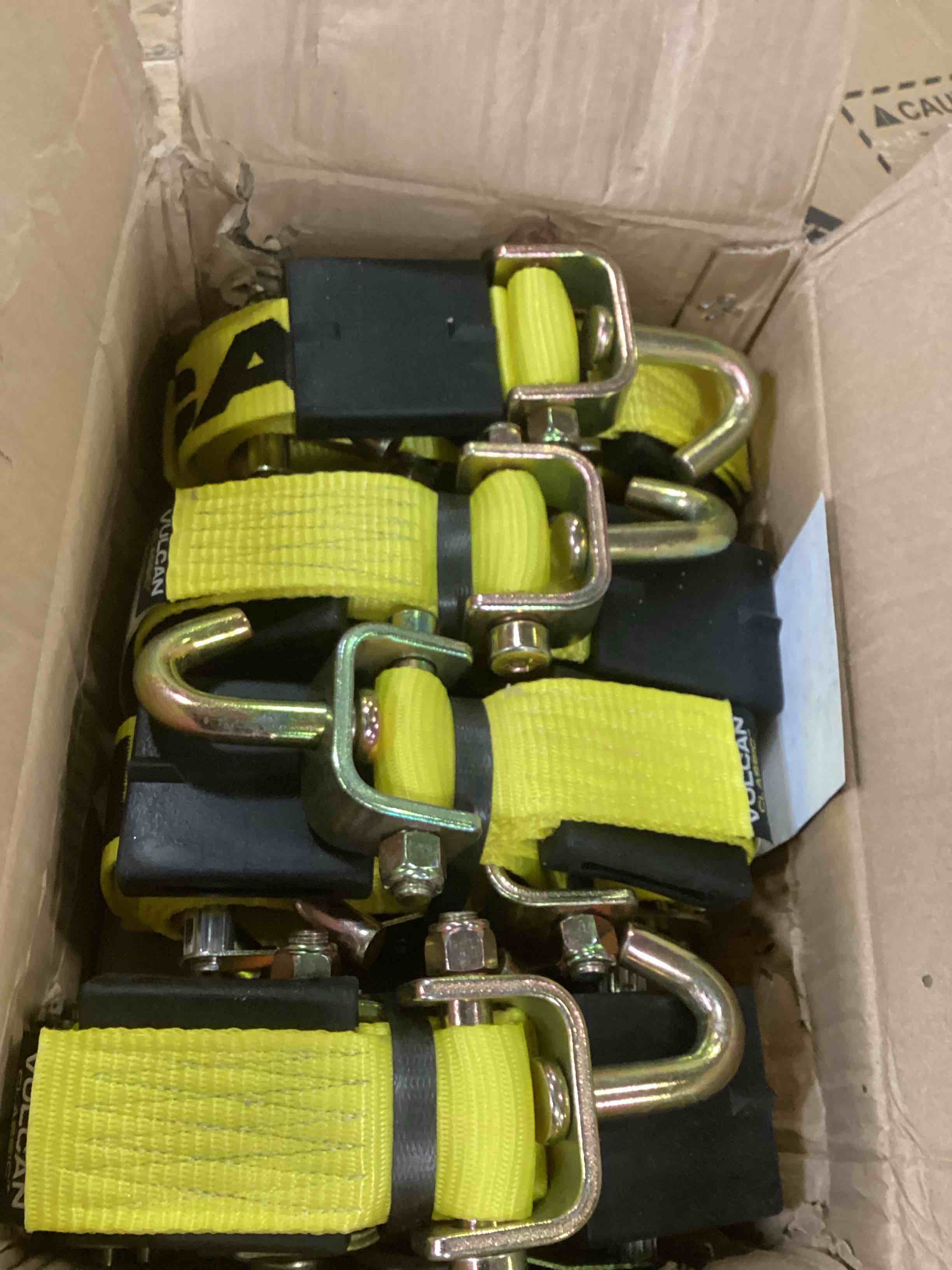https://s3.amazonaws.com/lotting-images-prod/bidfta/YEL6448516_1718217071199.jpeg