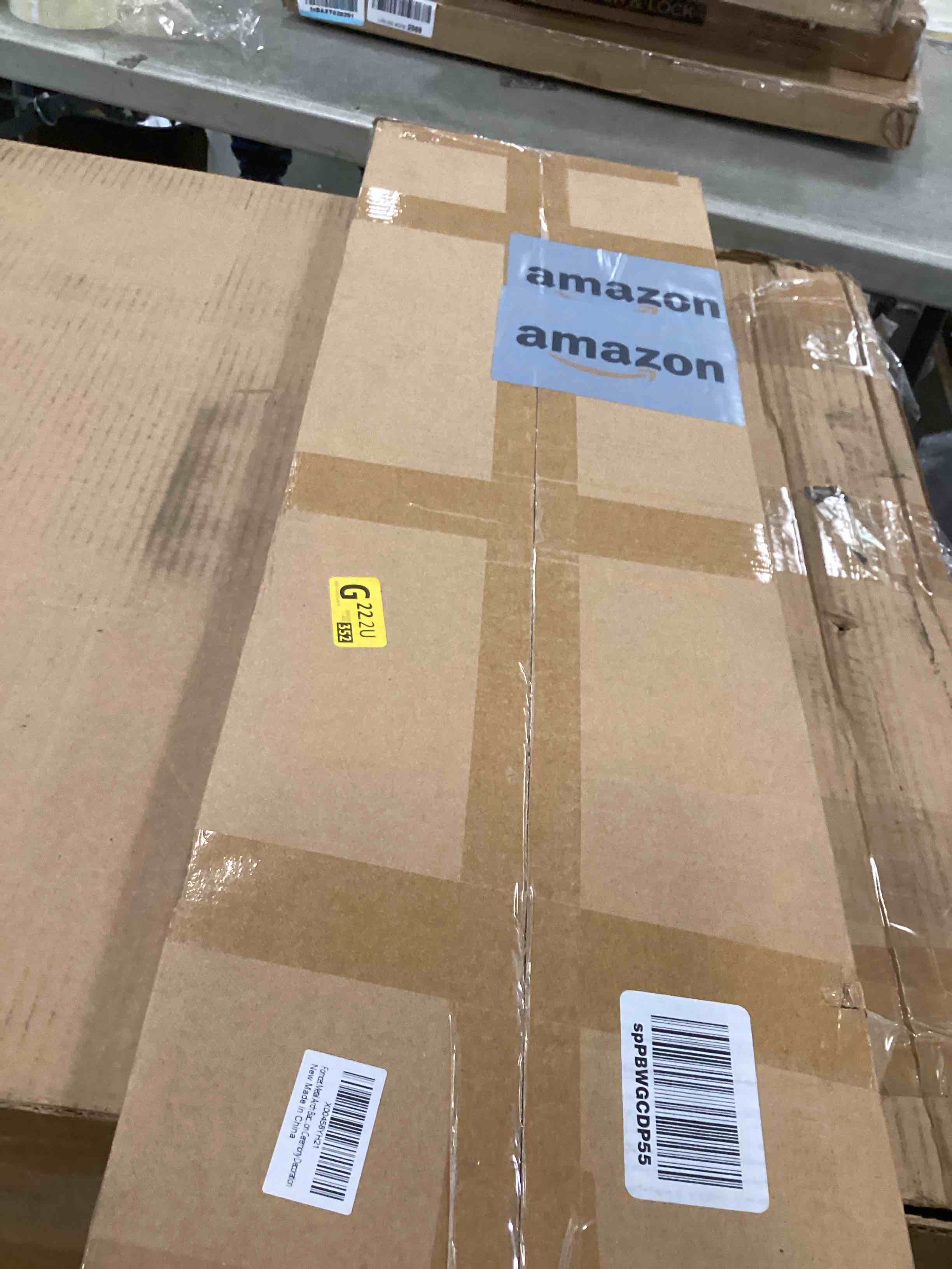 https://s3.amazonaws.com/lotting-images-prod/bidfta/YEL6448560_1718223022975.jpeg