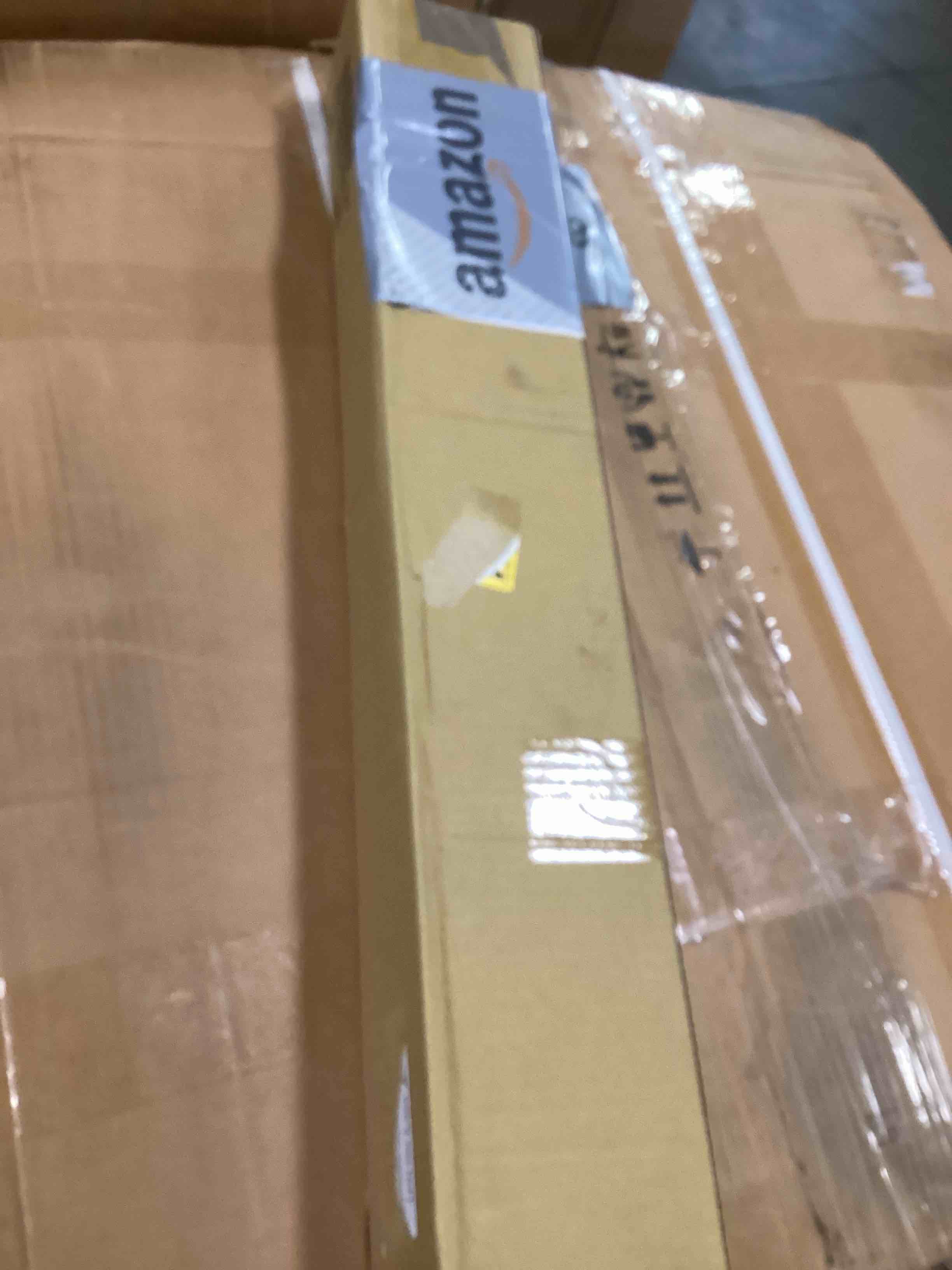 https://s3.amazonaws.com/lotting-images-prod/bidfta/YEL6448611_1718282403804.jpeg
