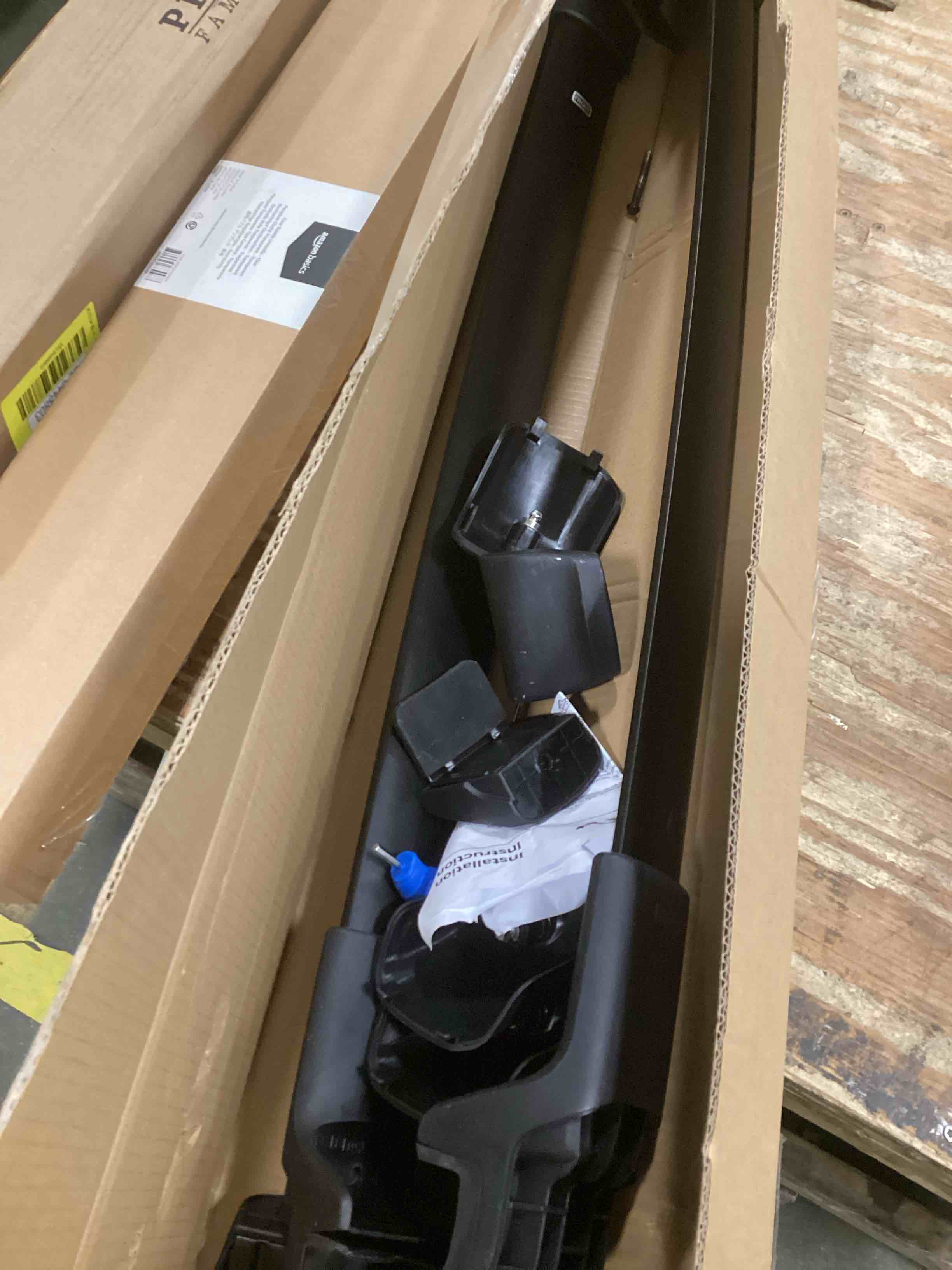 BougeRV Lockable Roof Rack Cross Bars Compatible with 2014-2023 Cherokee Aluminum Car Cross Bar for Rooftop Cargo Carrier Bag Basket Luggage Kayak Canoe Bike Snowboard Skiboard (Not for JGC)