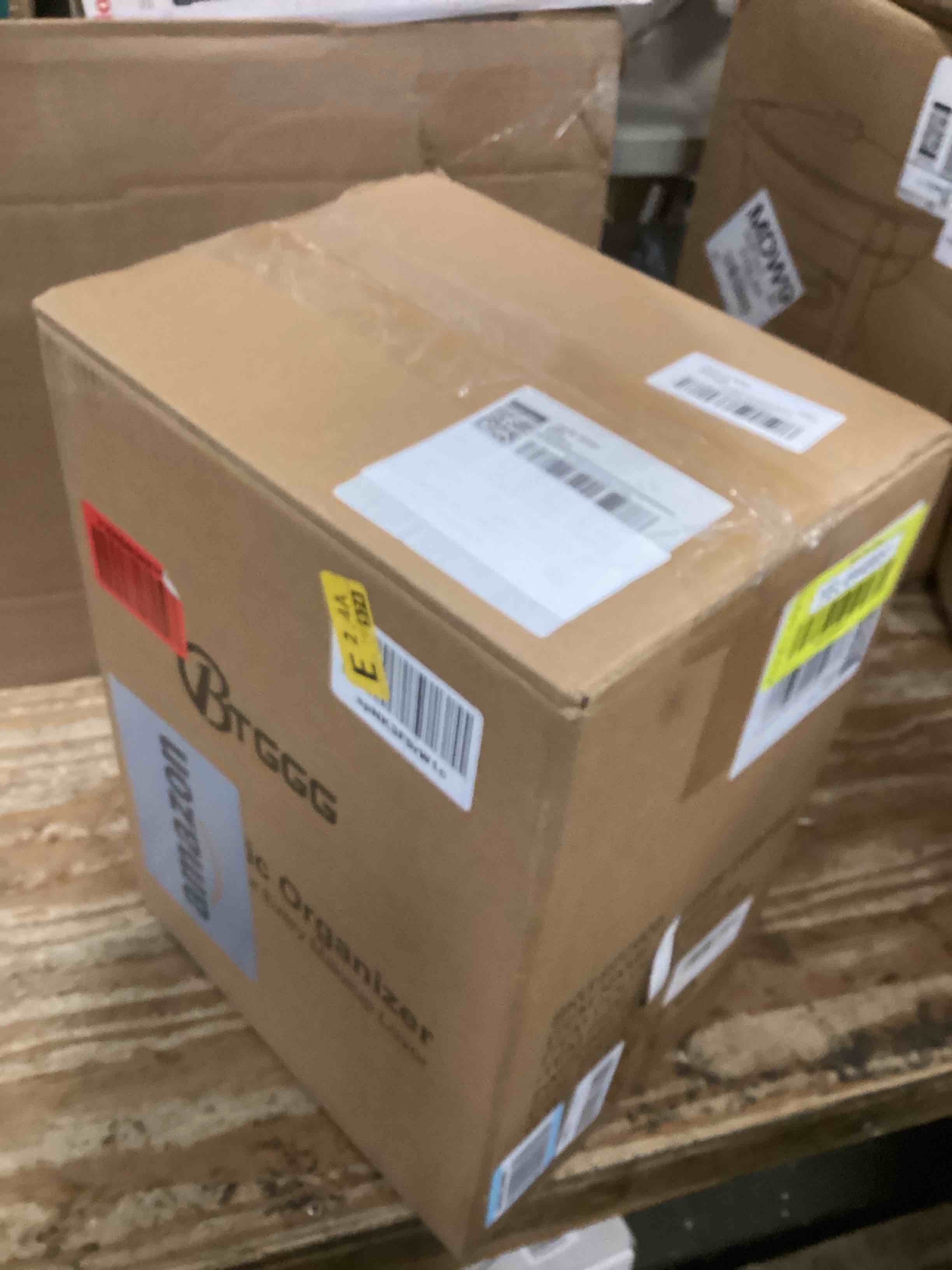 https://s3.amazonaws.com/lotting-images-prod/bidfta/YEL6448851_1718369358643.jpeg
