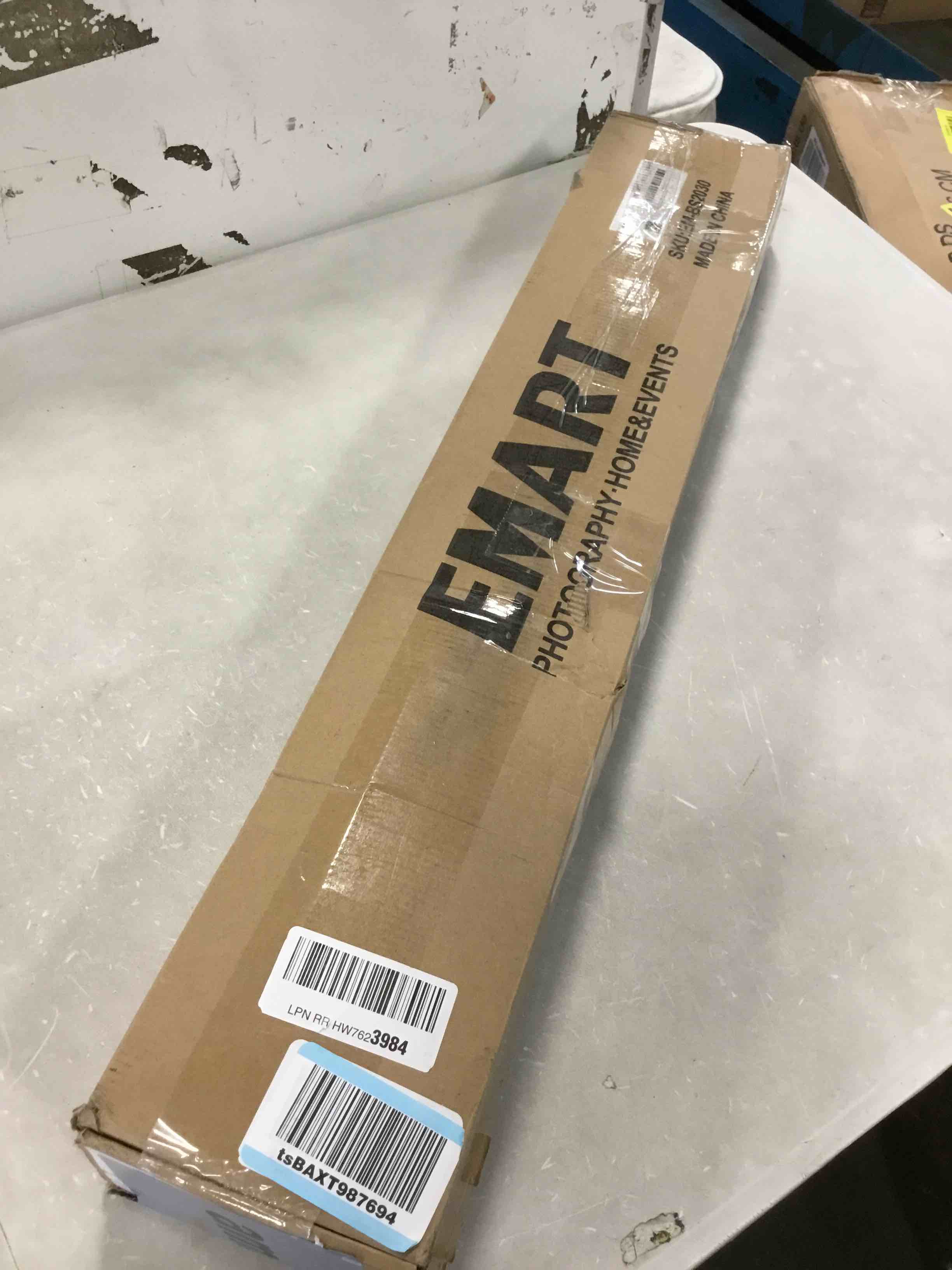 https://s3.amazonaws.com/lotting-images-prod/bidfta/YEL6449028_1717595818243.jpeg