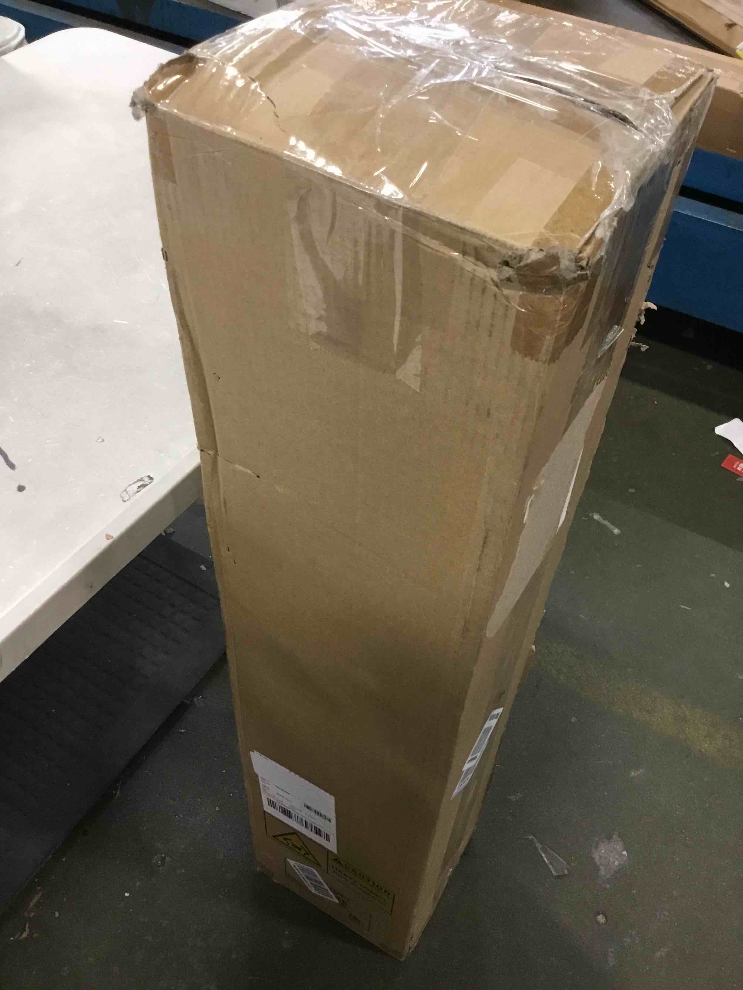 https://s3.amazonaws.com/lotting-images-prod/bidfta/YEL6449084_1717608523320.jpeg