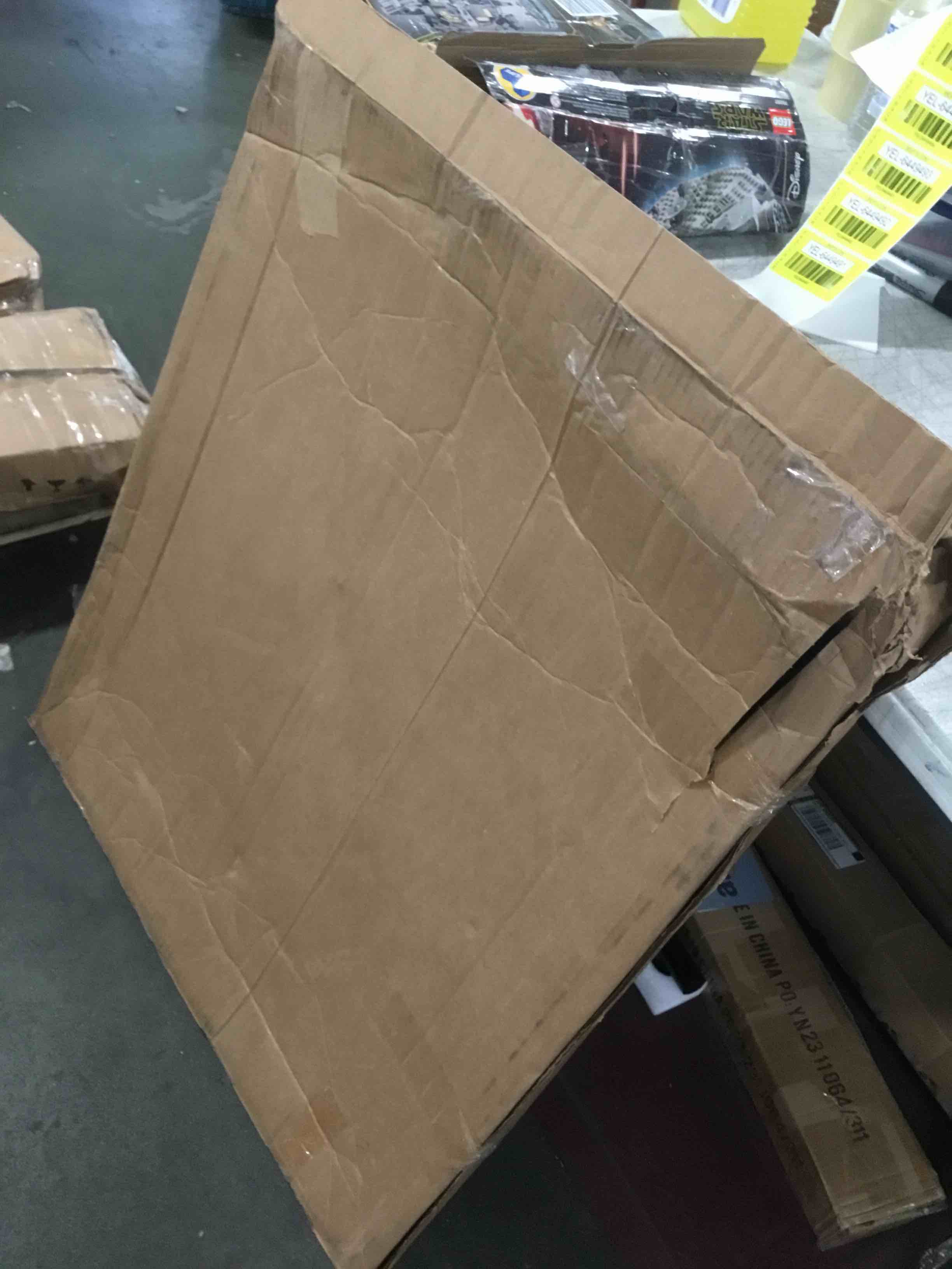 https://s3.amazonaws.com/lotting-images-prod/bidfta/YEL6449491_1717760043443.jpeg
