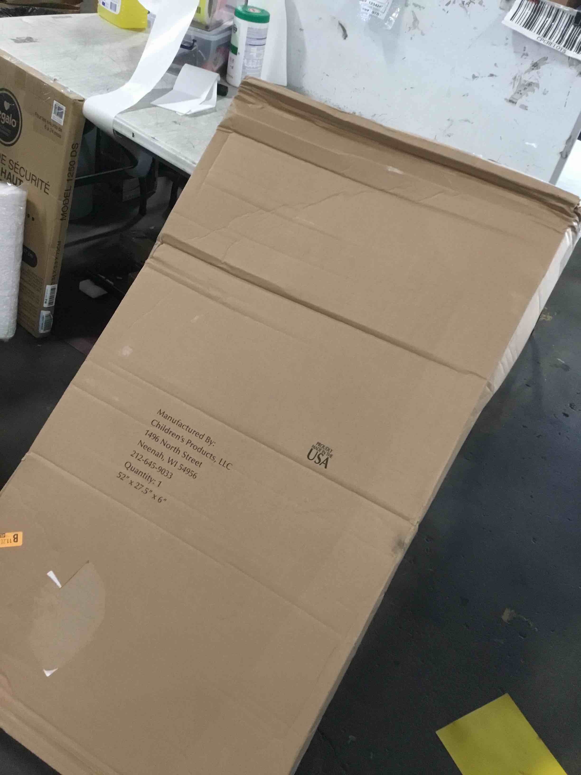 https://s3.amazonaws.com/lotting-images-prod/bidfta/YEL6449496_1717760843036.jpeg