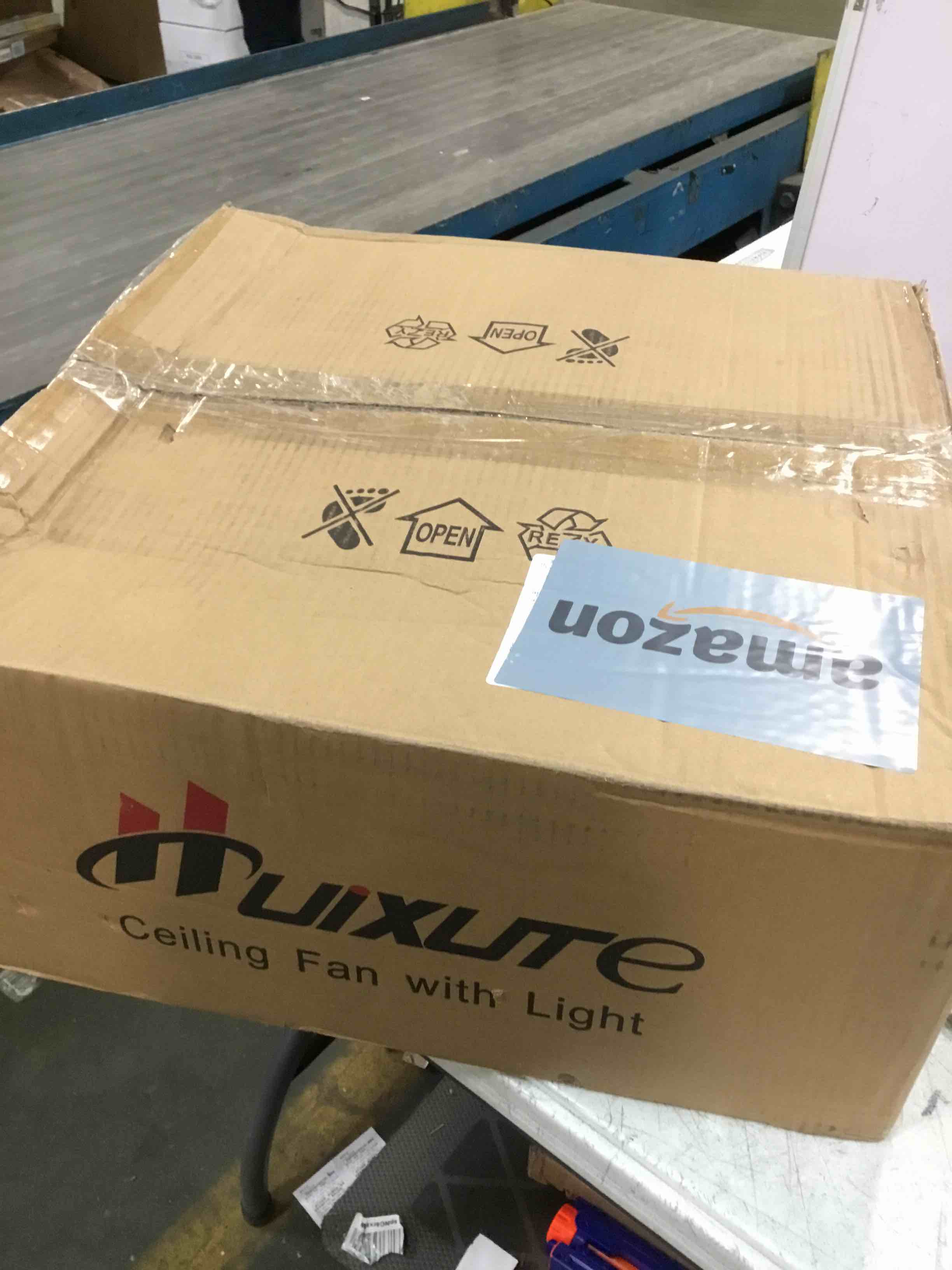 https://s3.amazonaws.com/lotting-images-prod/bidfta/YEL6449839_1718117129705.jpeg