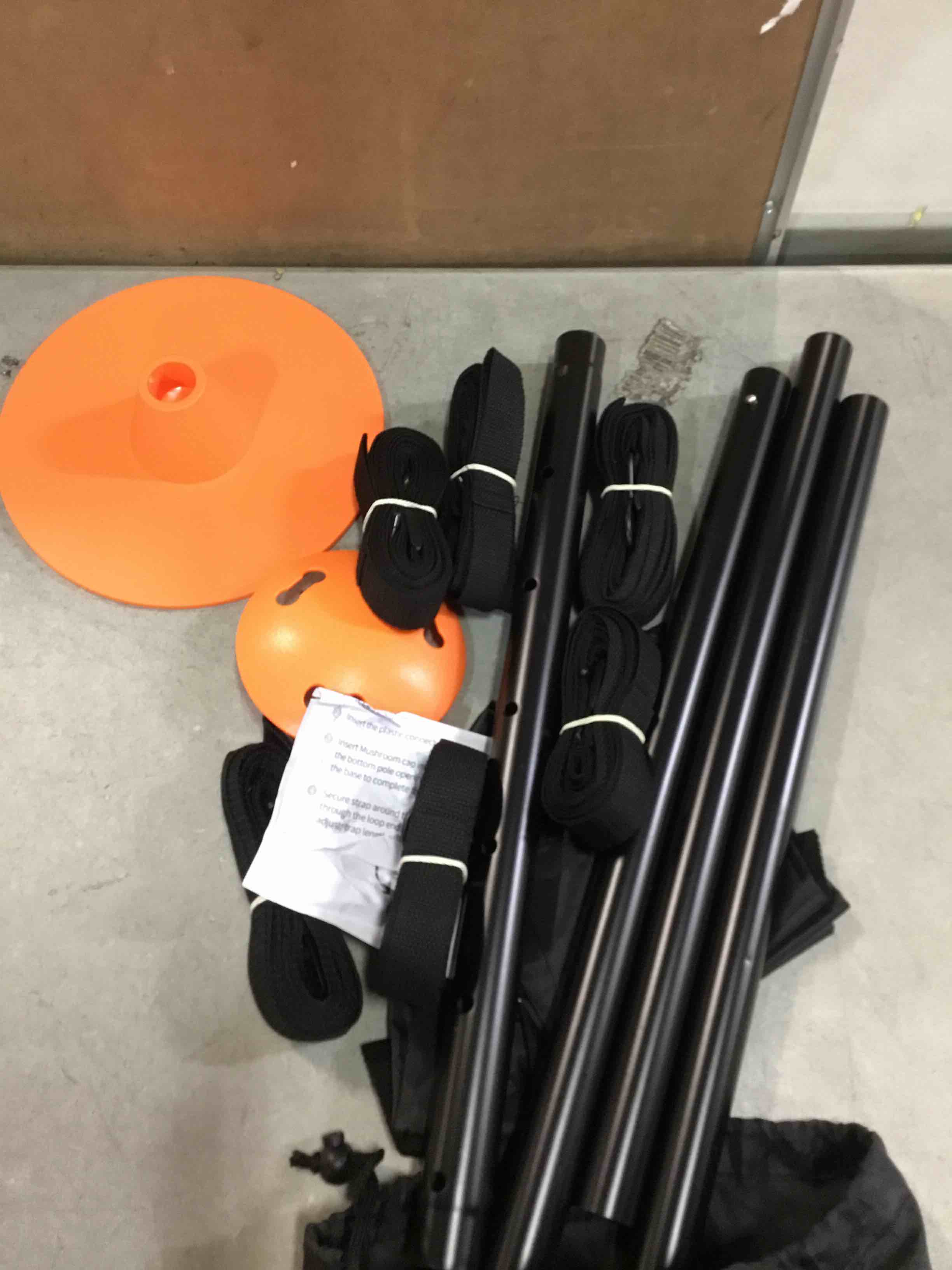 https://s3.amazonaws.com/lotting-images-prod/bidfta/YEL6450107_1718207487916.jpeg