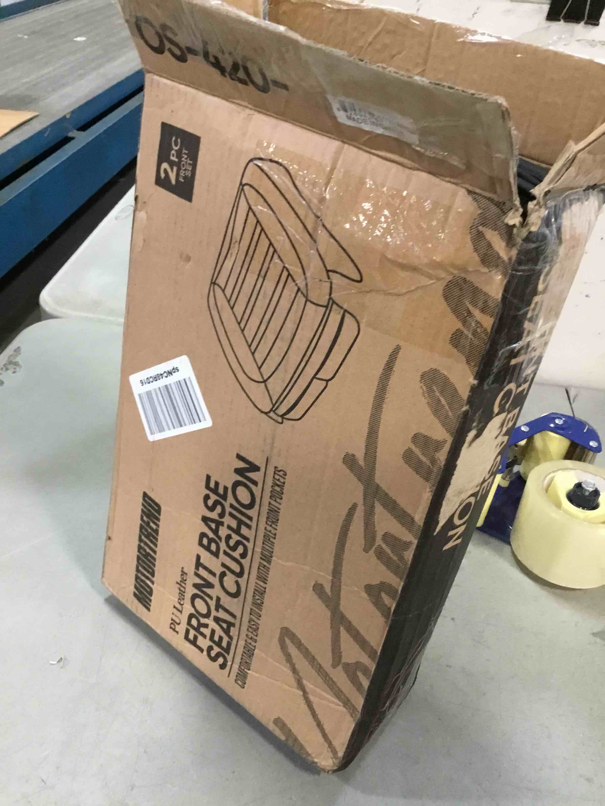https://s3.amazonaws.com/lotting-images-prod/bidfta/YEL6450333_1718291000083.jpeg