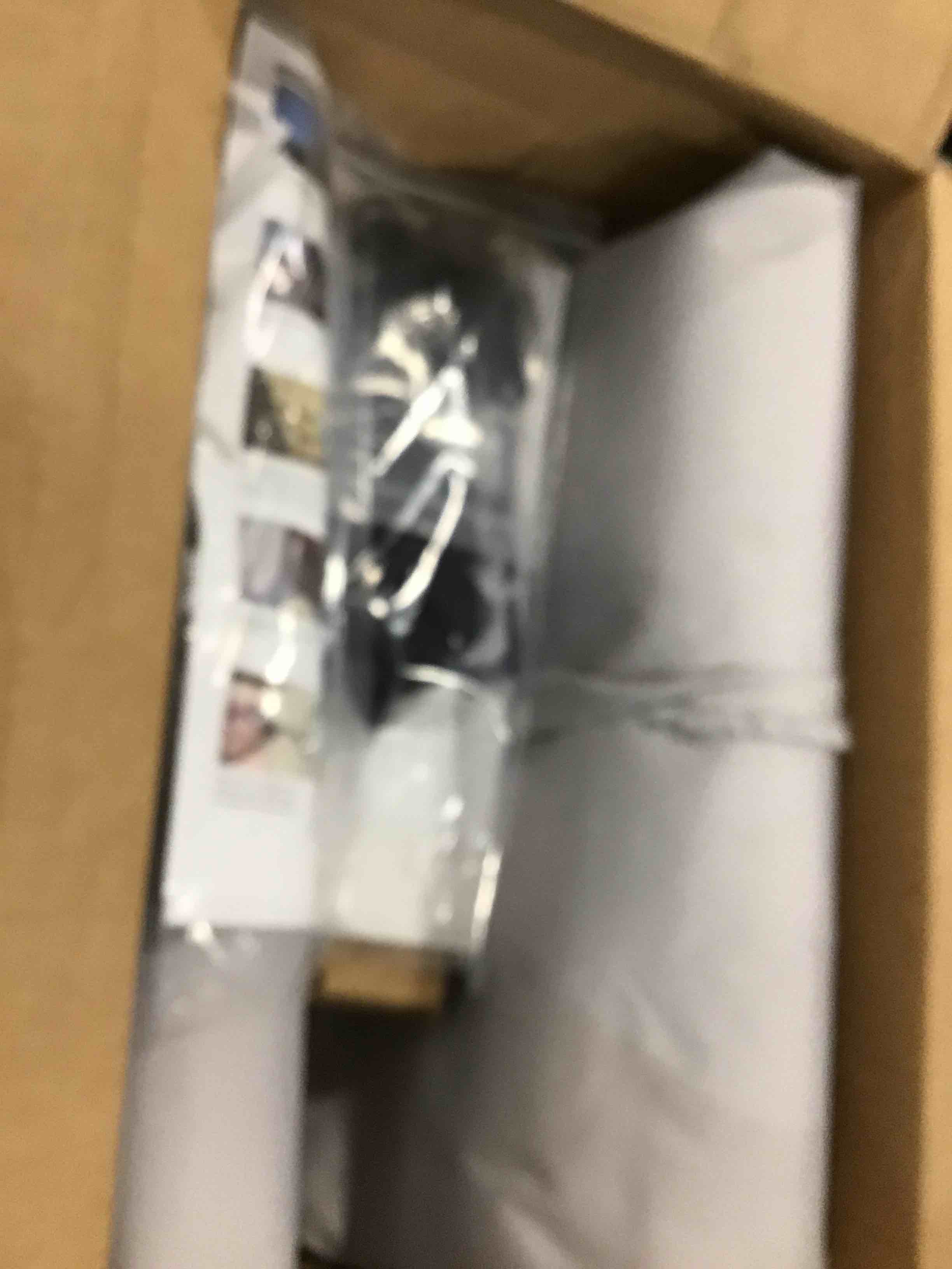https://s3.amazonaws.com/lotting-images-prod/bidfta/YEL6451020_1717701523667.jpeg