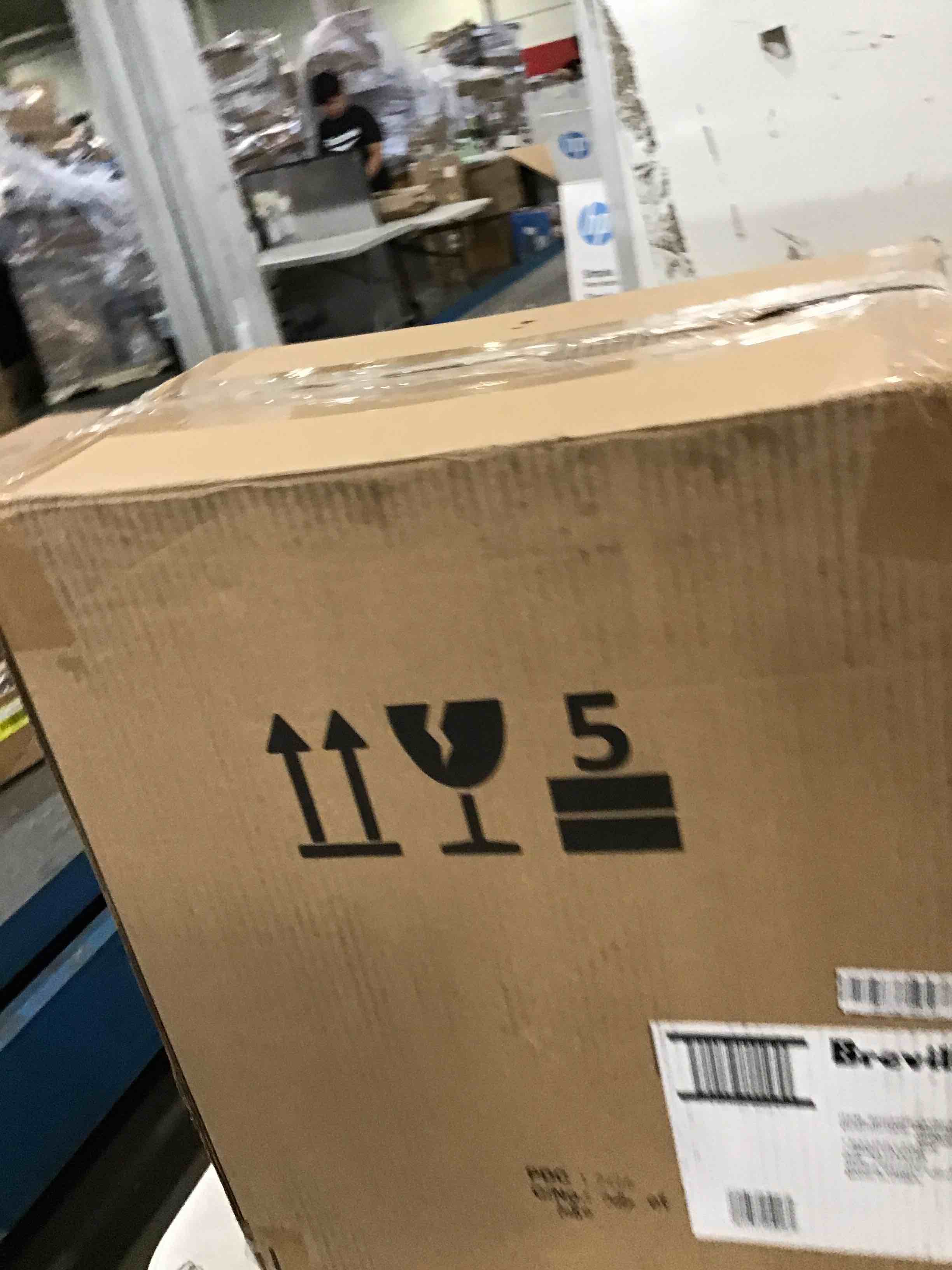 https://s3.amazonaws.com/lotting-images-prod/bidfta/YEL6451098_1717760400192.jpeg