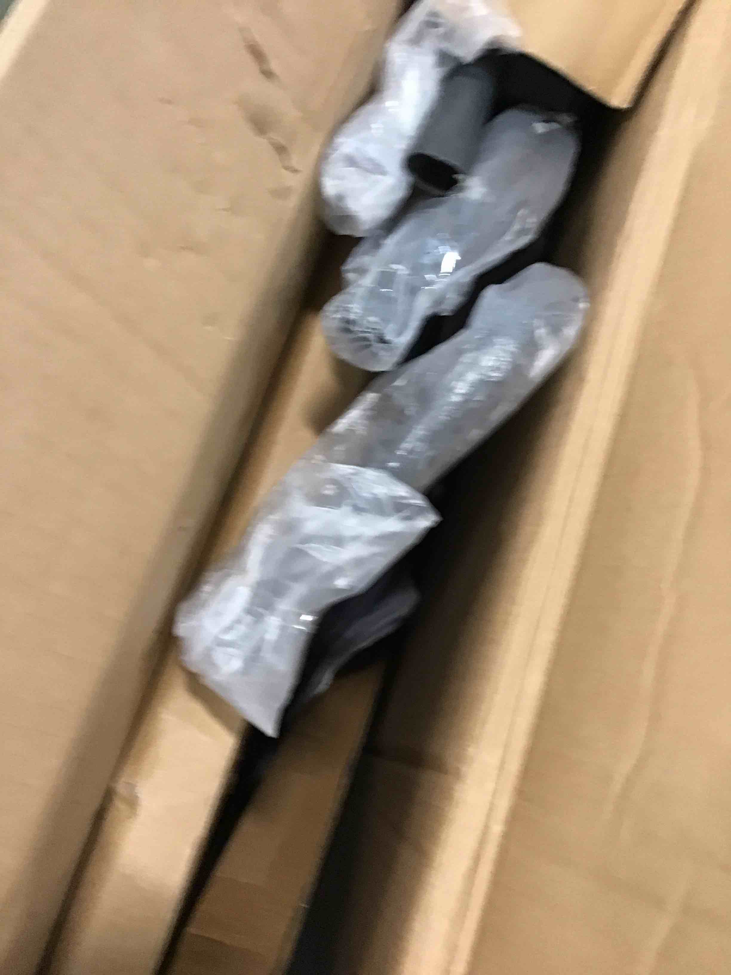 https://s3.amazonaws.com/lotting-images-prod/bidfta/YEL6451698_1717857294574.jpeg
