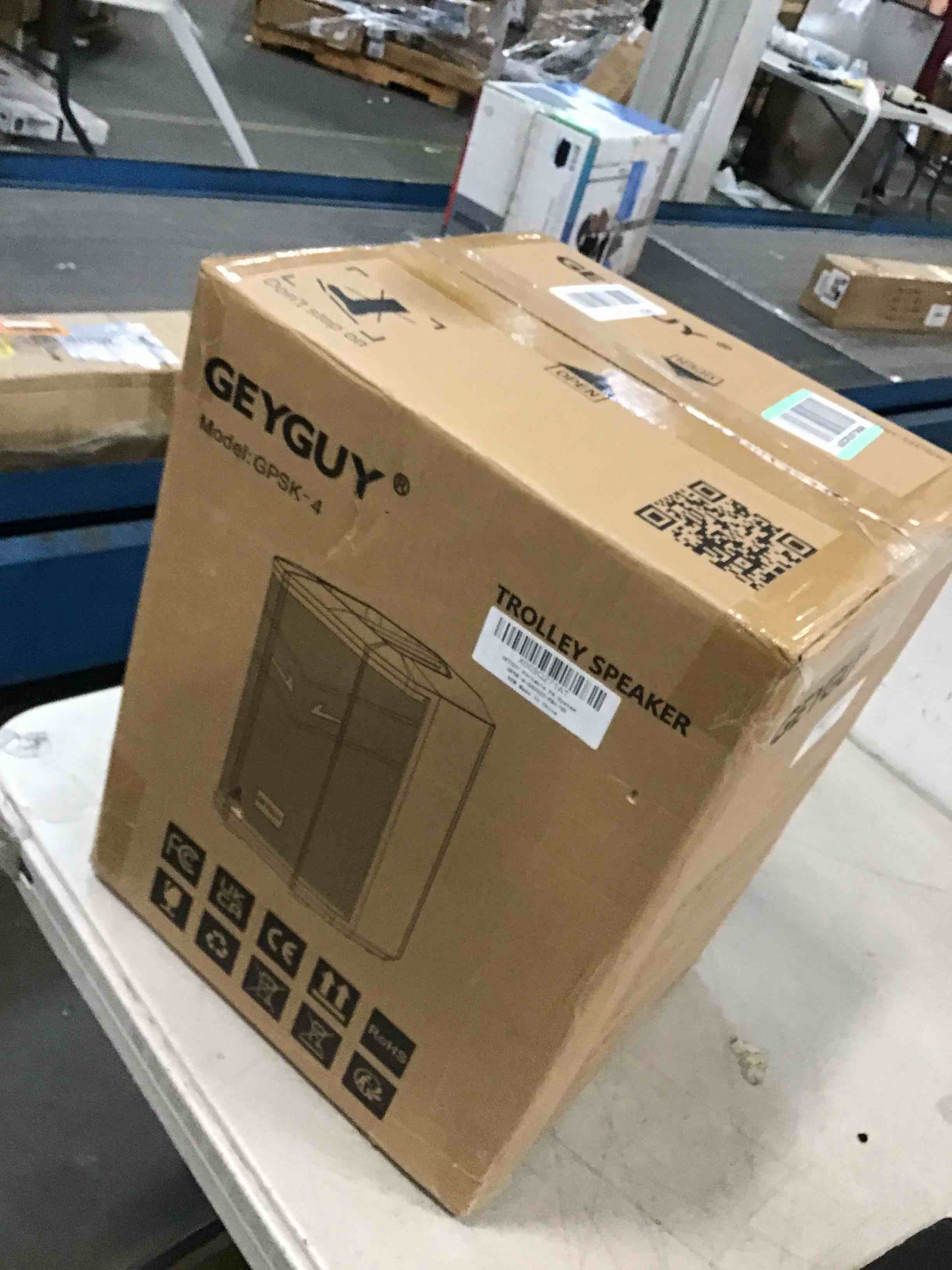 https://s3.amazonaws.com/lotting-images-prod/bidfta/YEL6451787_1717865034623.jpeg