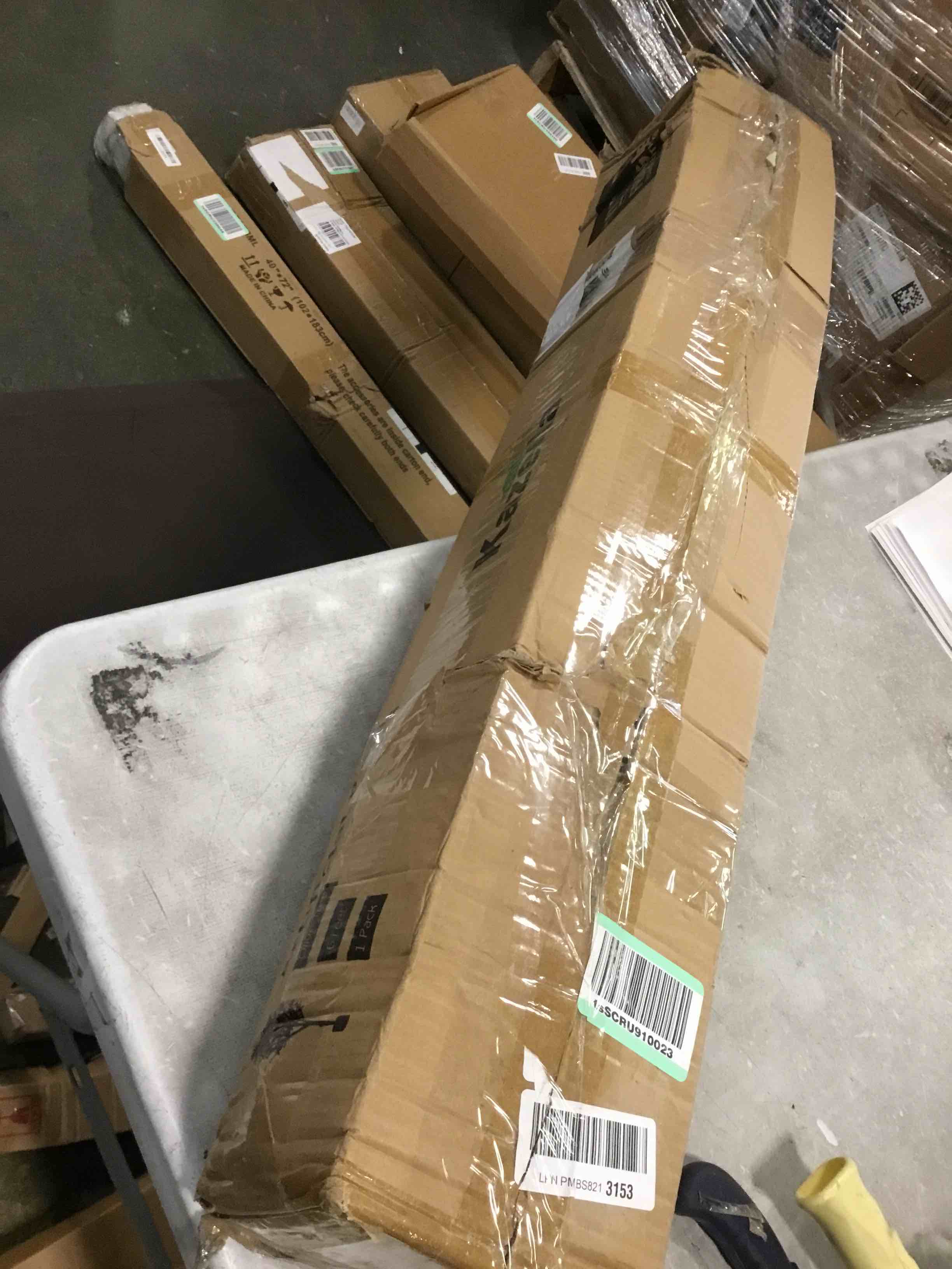 https://s3.amazonaws.com/lotting-images-prod/bidfta/YEL6464742_1718048286203.jpeg