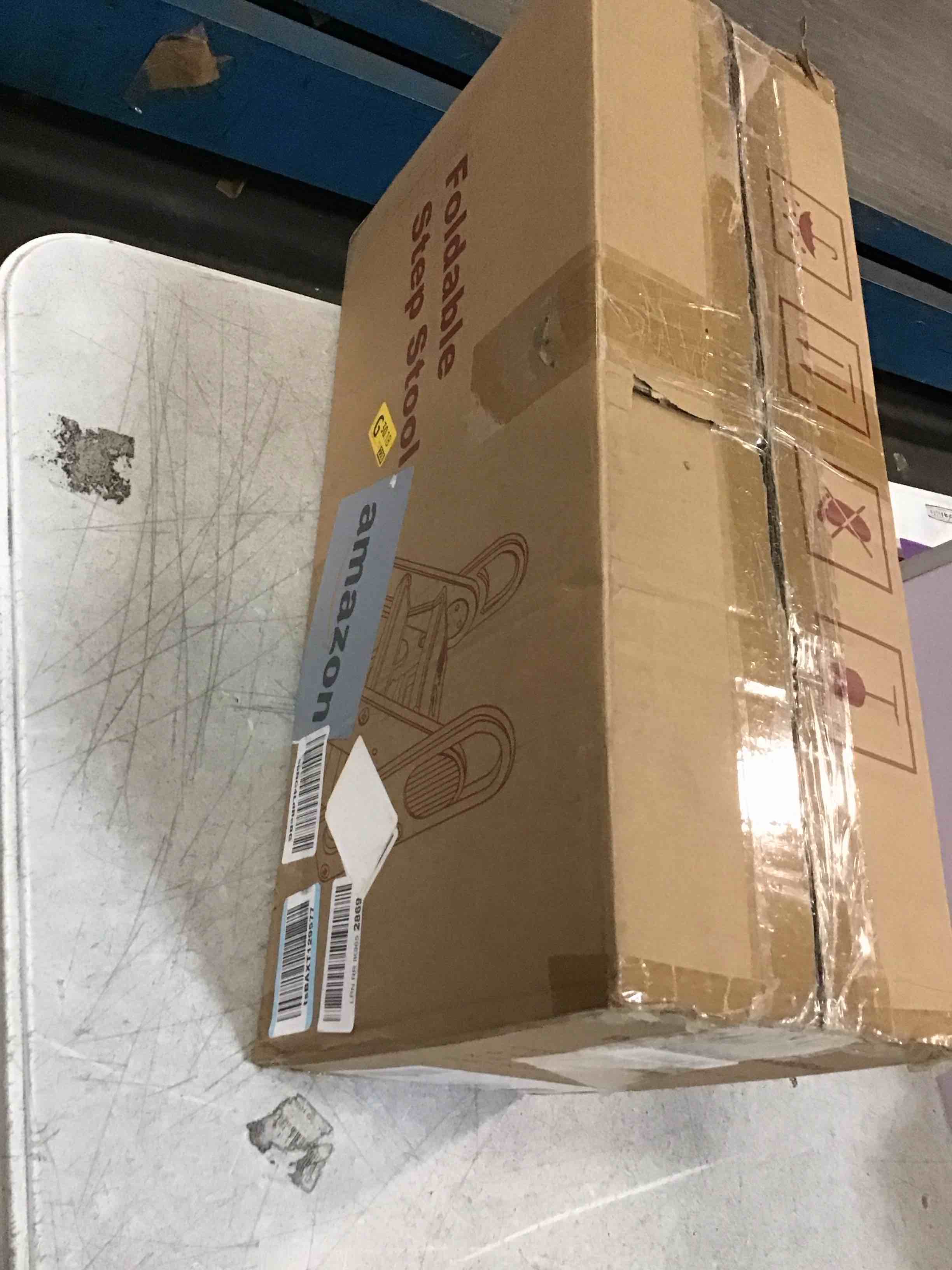 https://s3.amazonaws.com/lotting-images-prod/bidfta/YEL6467390_1718042081466.jpeg