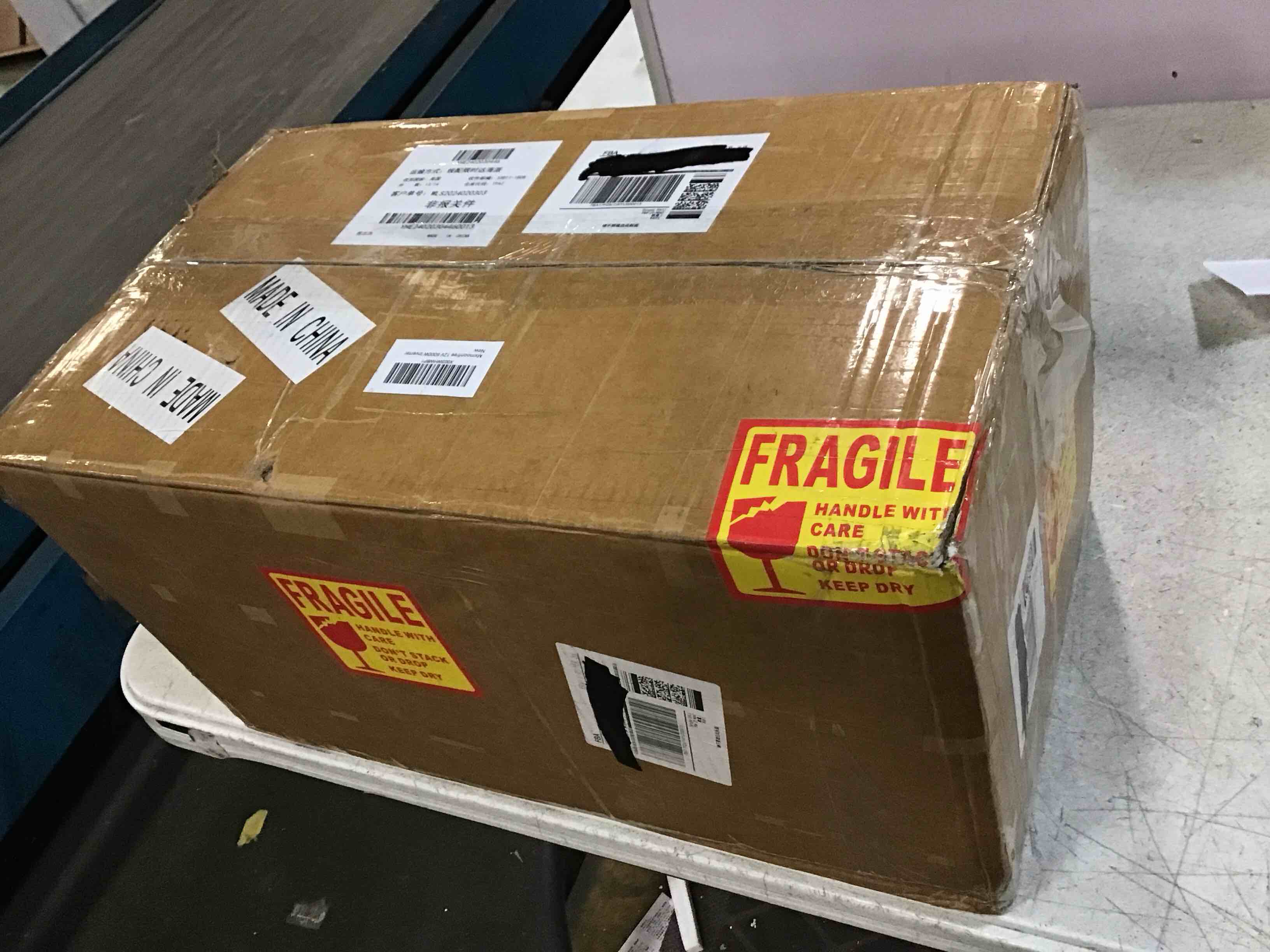 https://s3.amazonaws.com/lotting-images-prod/bidfta/YEL6467396_1718042571064.jpeg
