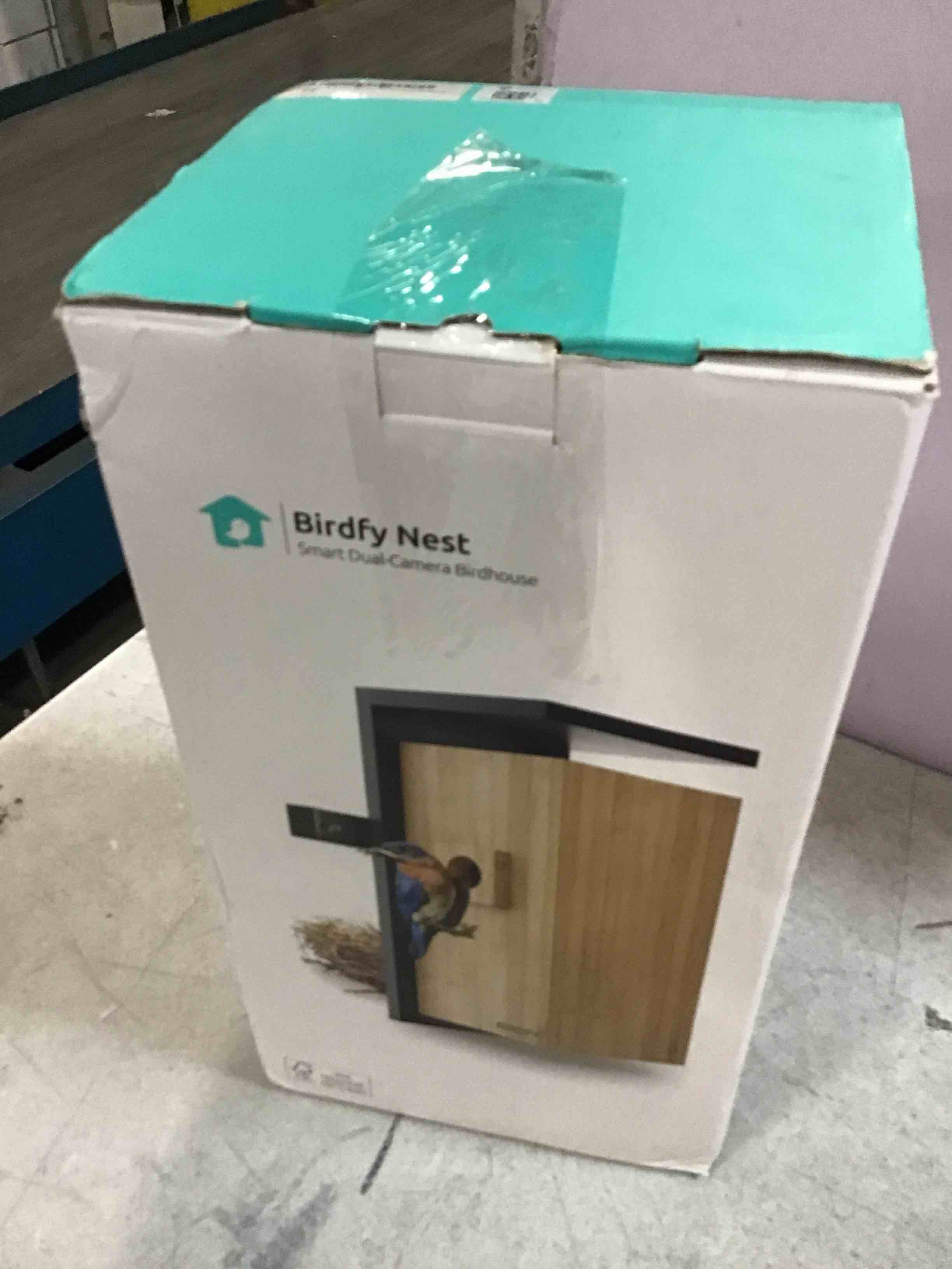 https://s3.amazonaws.com/lotting-images-prod/bidfta/YEL6467452_1718048655877.jpeg