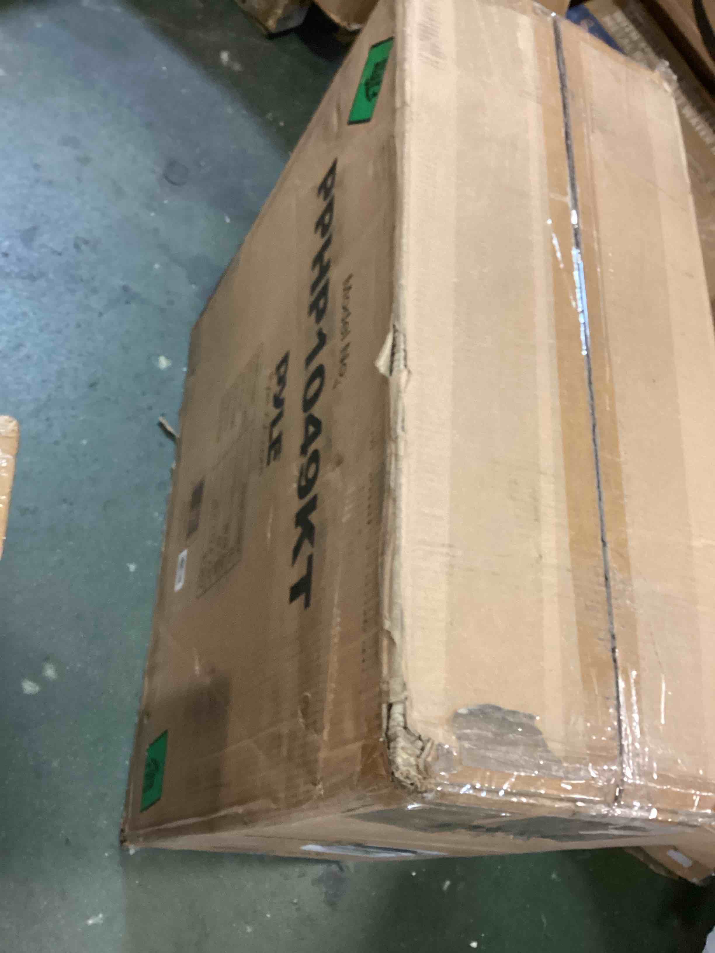 https://s3.amazonaws.com/lotting-images-prod/bidfta/YEL6467628_1718110346756.jpeg