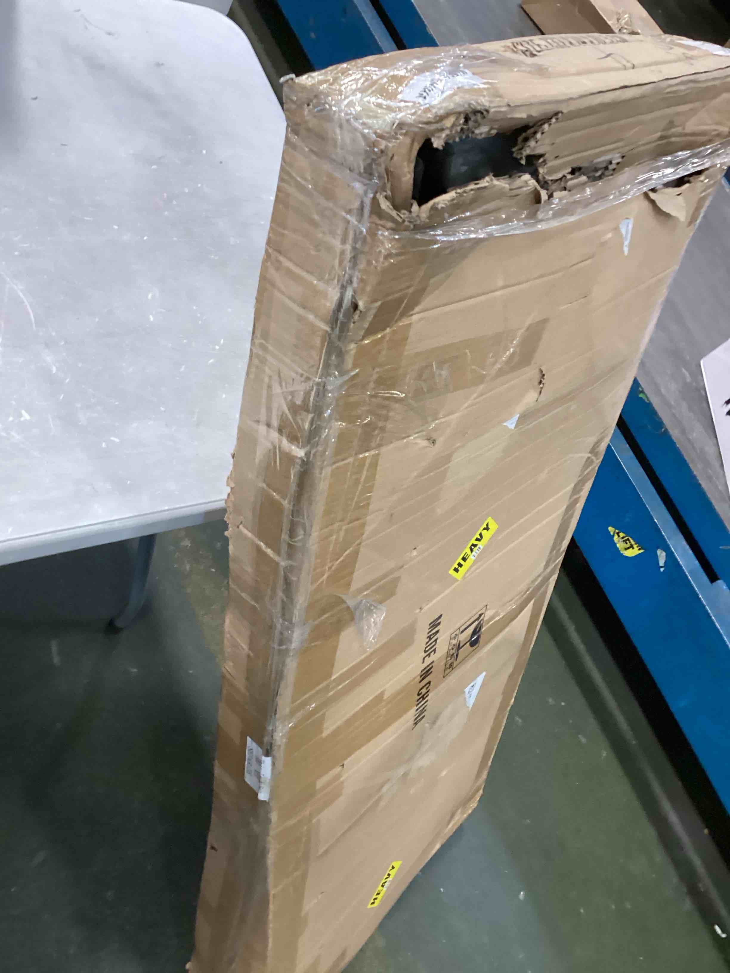 https://s3.amazonaws.com/lotting-images-prod/bidfta/YEL6468179_1718281384734.jpeg