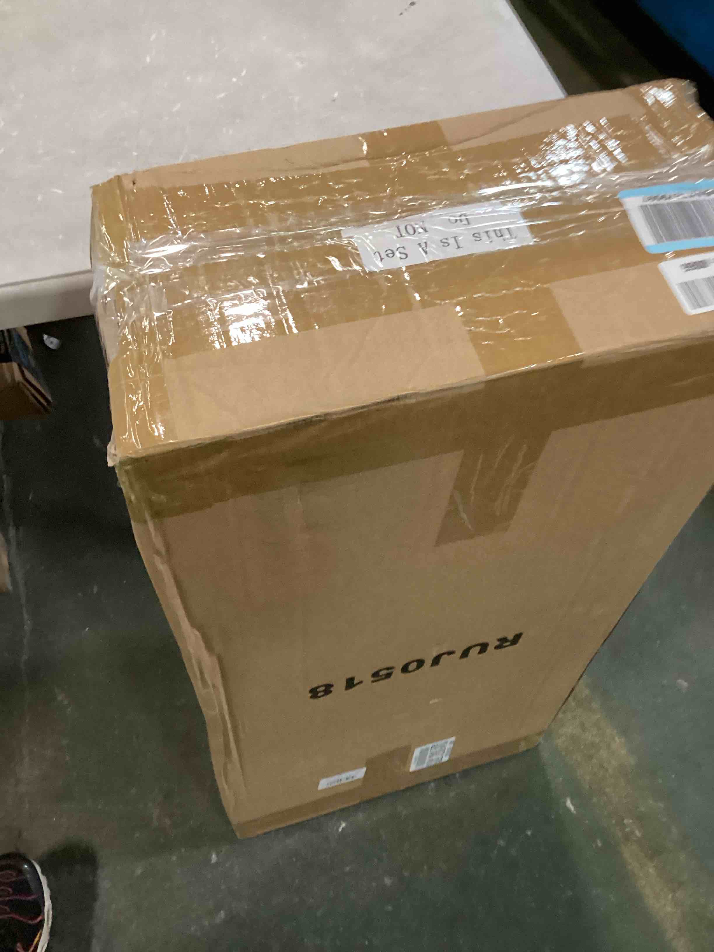 https://s3.amazonaws.com/lotting-images-prod/bidfta/YEL6468385_1718302817977.jpeg