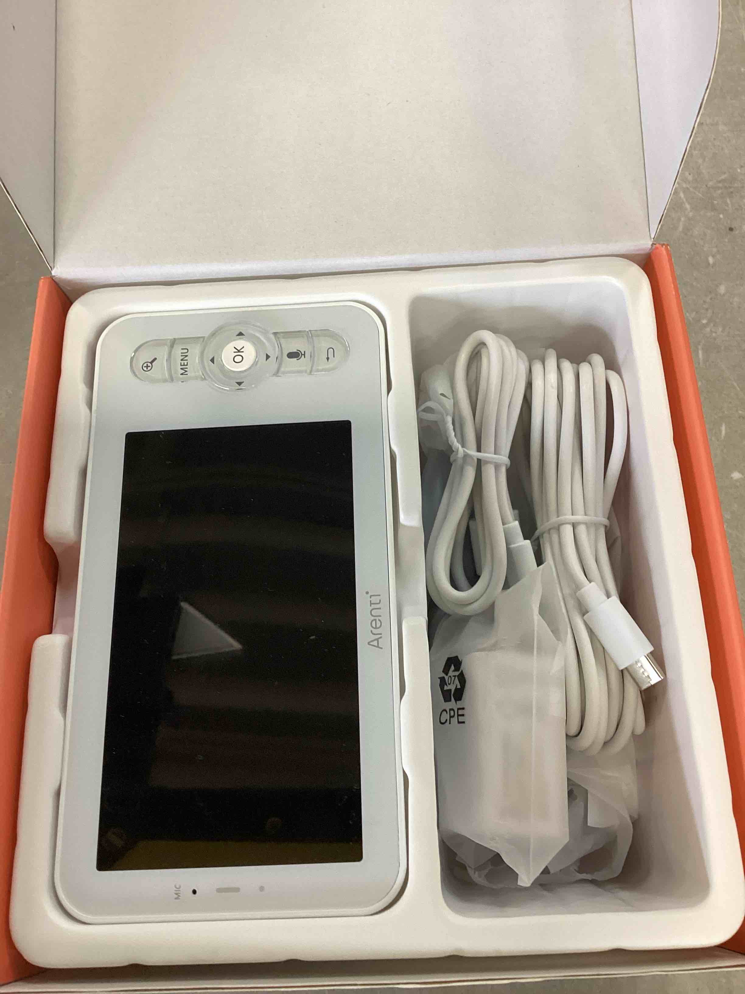 https://s3.amazonaws.com/lotting-images-prod/bidfta/YEL6468885_1717700069093.jpeg