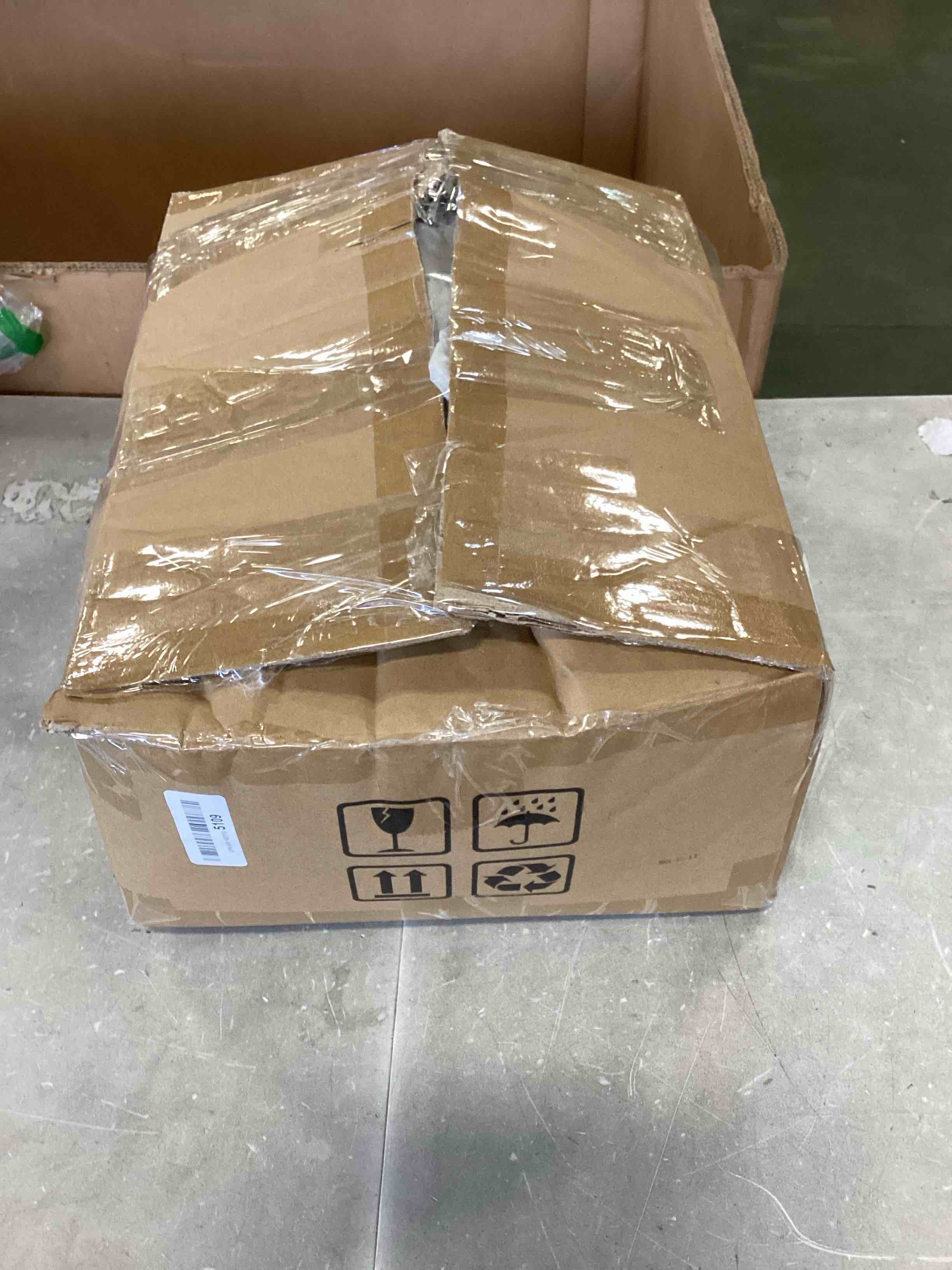 https://s3.amazonaws.com/lotting-images-prod/bidfta/YEL6468907_1717701546917.jpeg