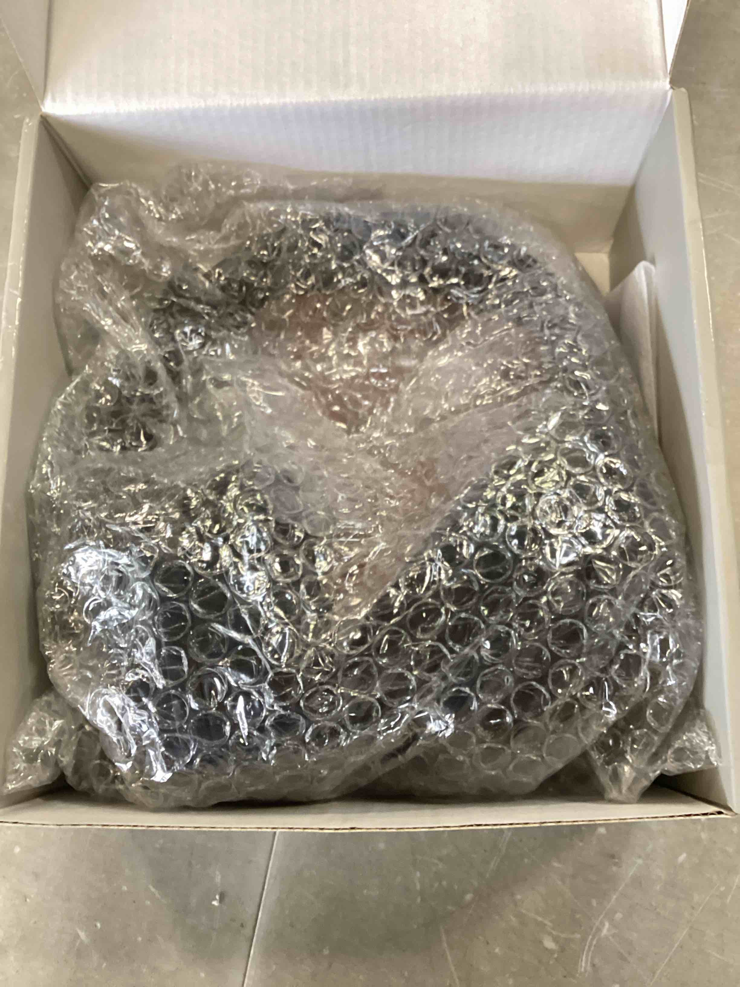 https://s3.amazonaws.com/lotting-images-prod/bidfta/YEL6468925_1717703033625.jpeg
