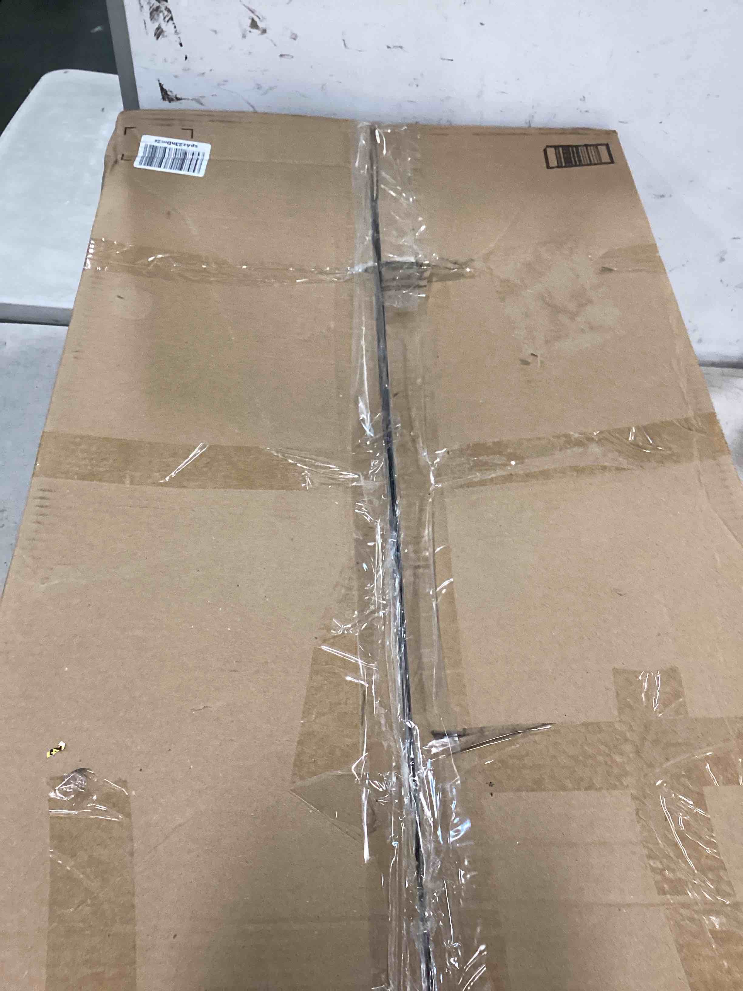 https://s3.amazonaws.com/lotting-images-prod/bidfta/YEL6469898_1719282944605.jpeg