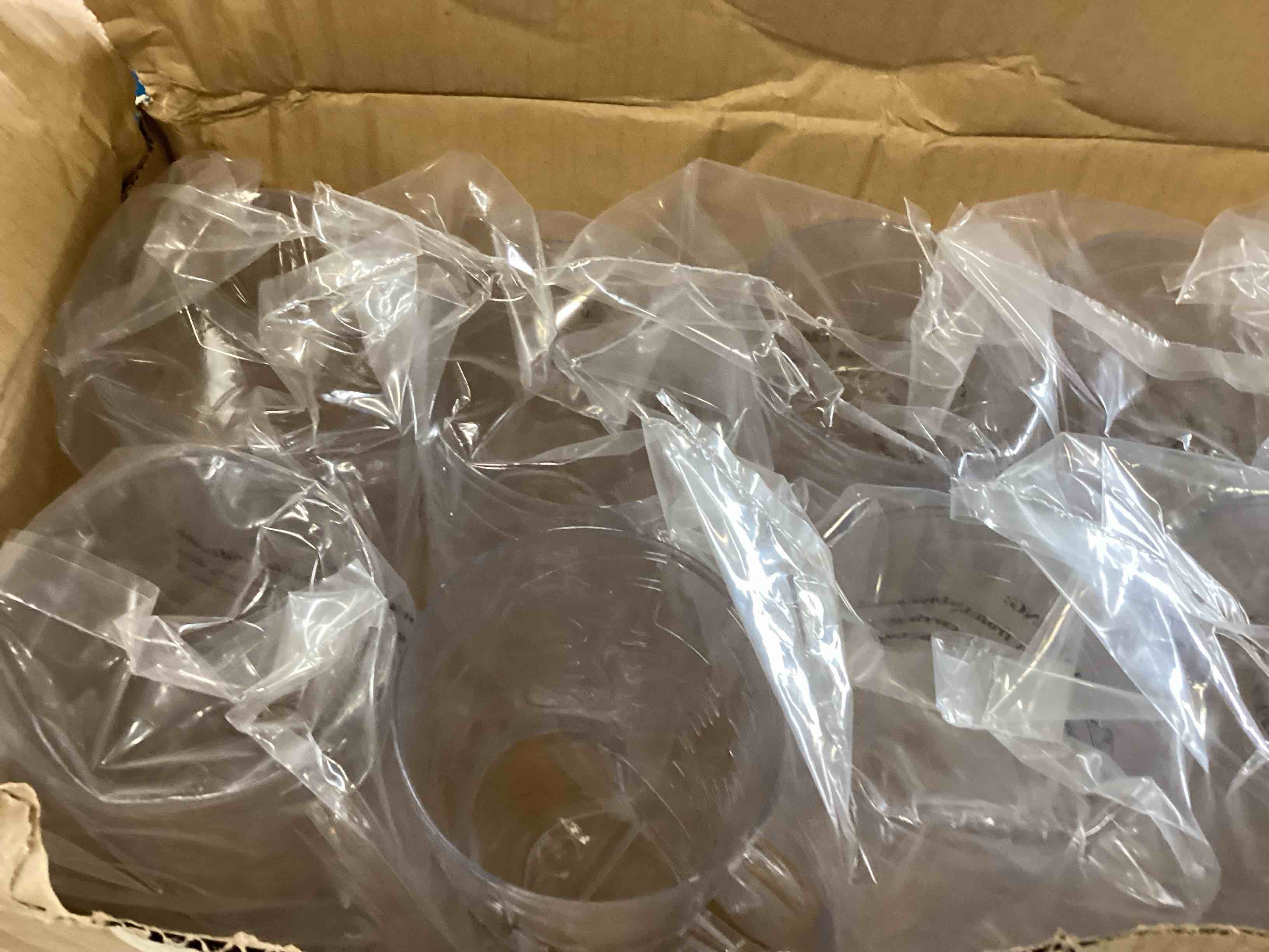https://s3.amazonaws.com/lotting-images-prod/bidfta/YEL6470043_1717609002125.jpeg