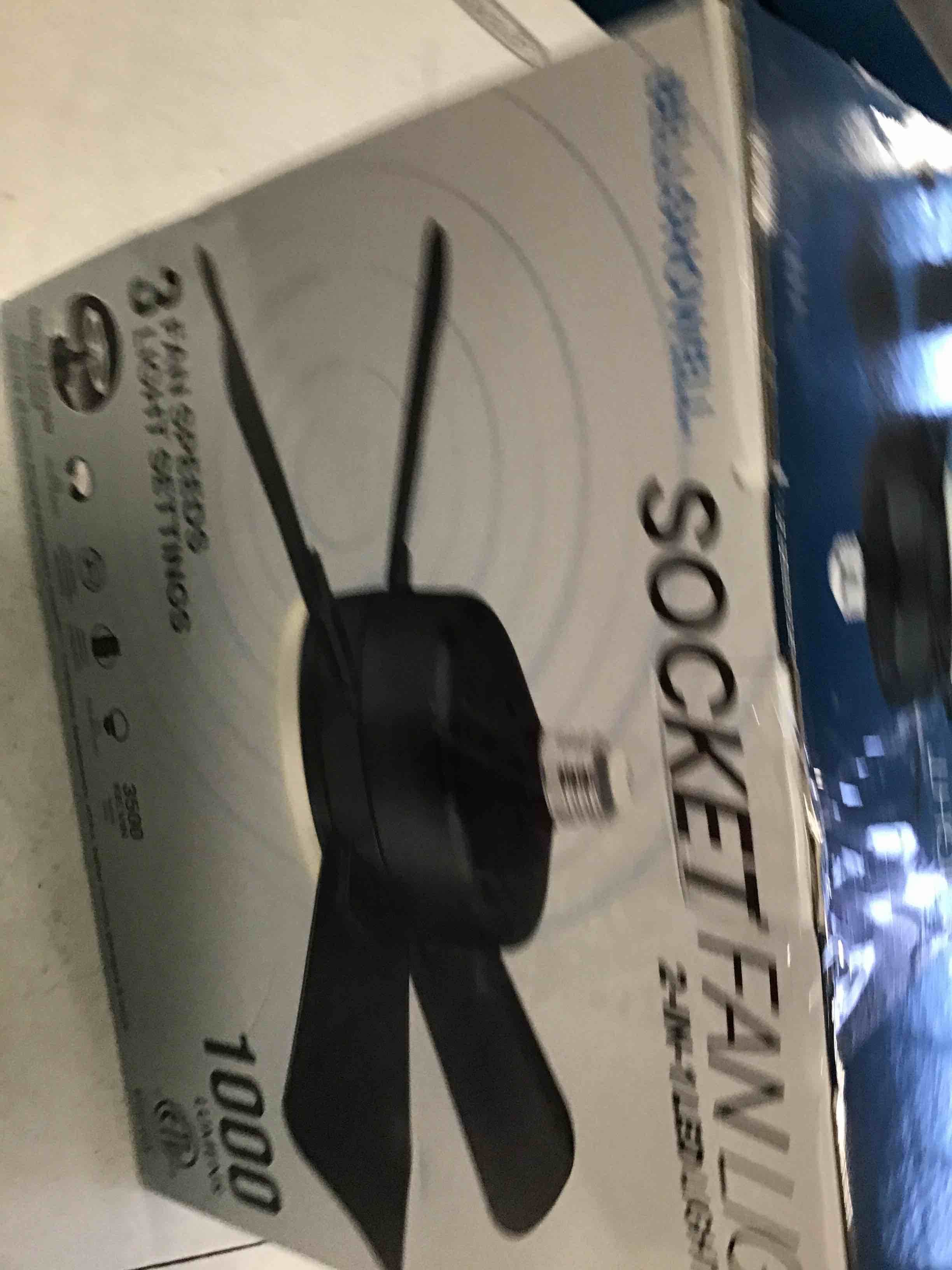 https://s3.amazonaws.com/lotting-images-prod/bidfta/YEL6470241_1717758855142.jpeg