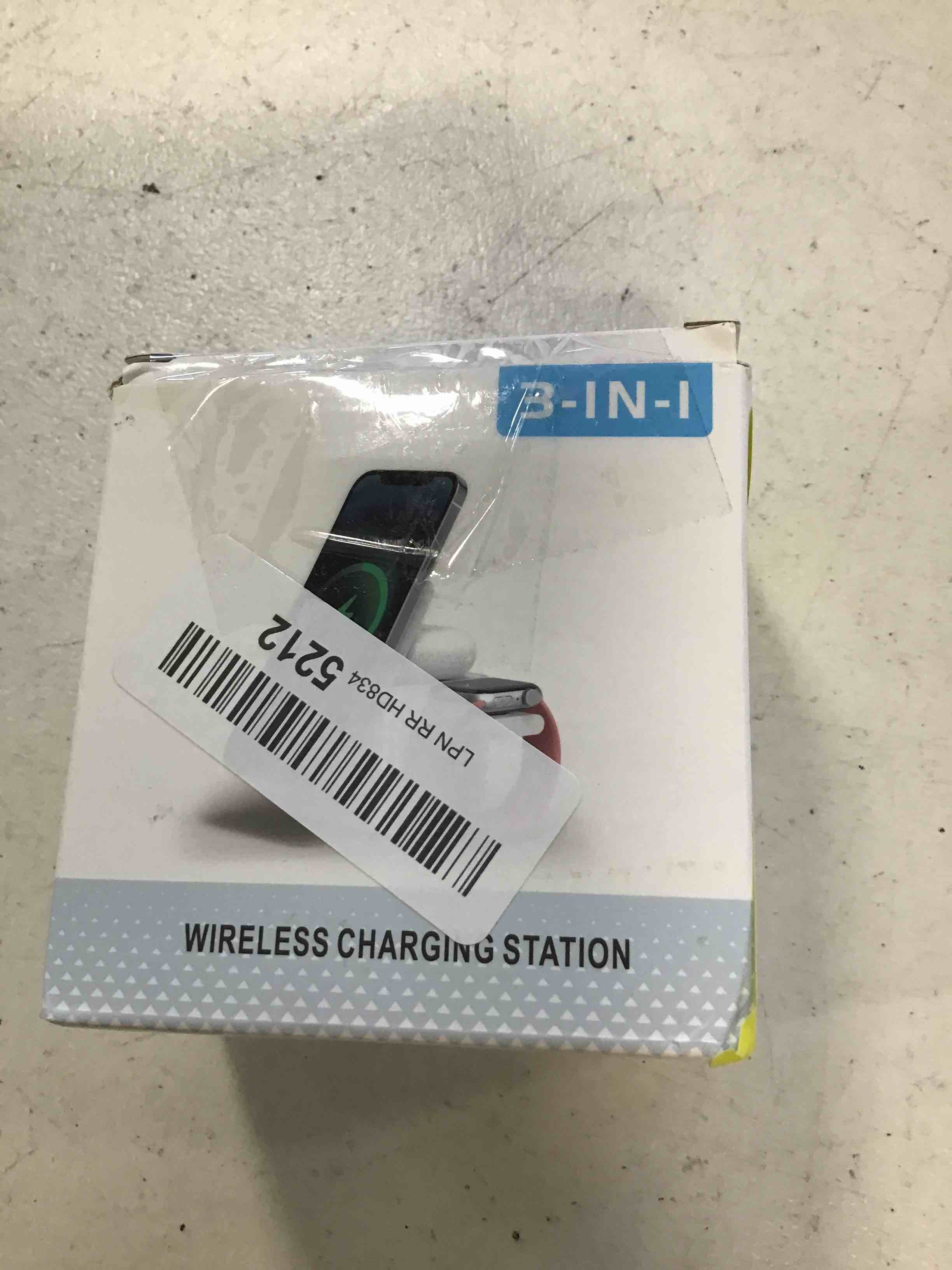 https://s3.amazonaws.com/lotting-images-prod/bidfta/YEL6470247_1717759842396.jpeg