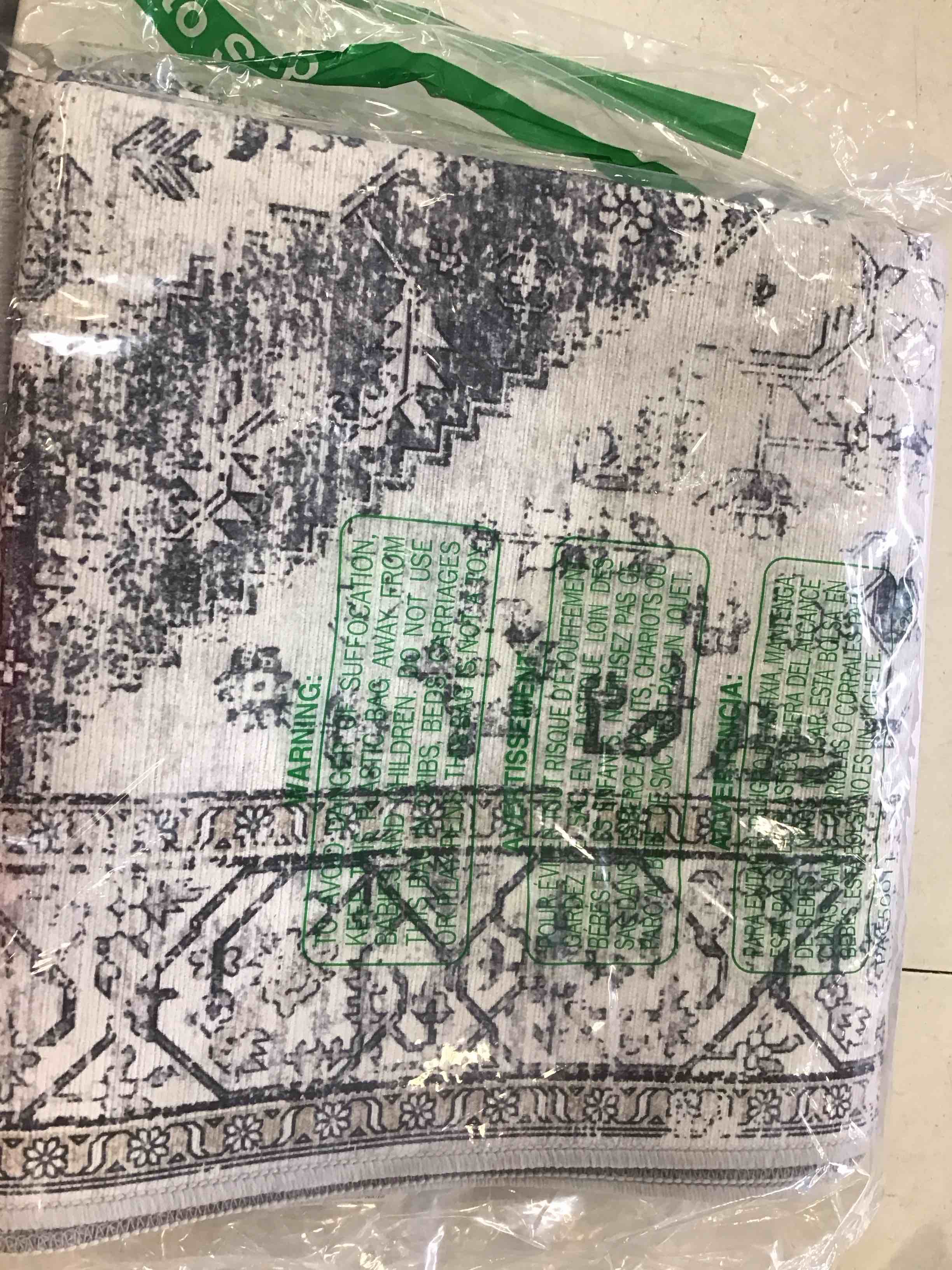 https://s3.amazonaws.com/lotting-images-prod/bidfta/YEL6470426_1717791232258.jpeg