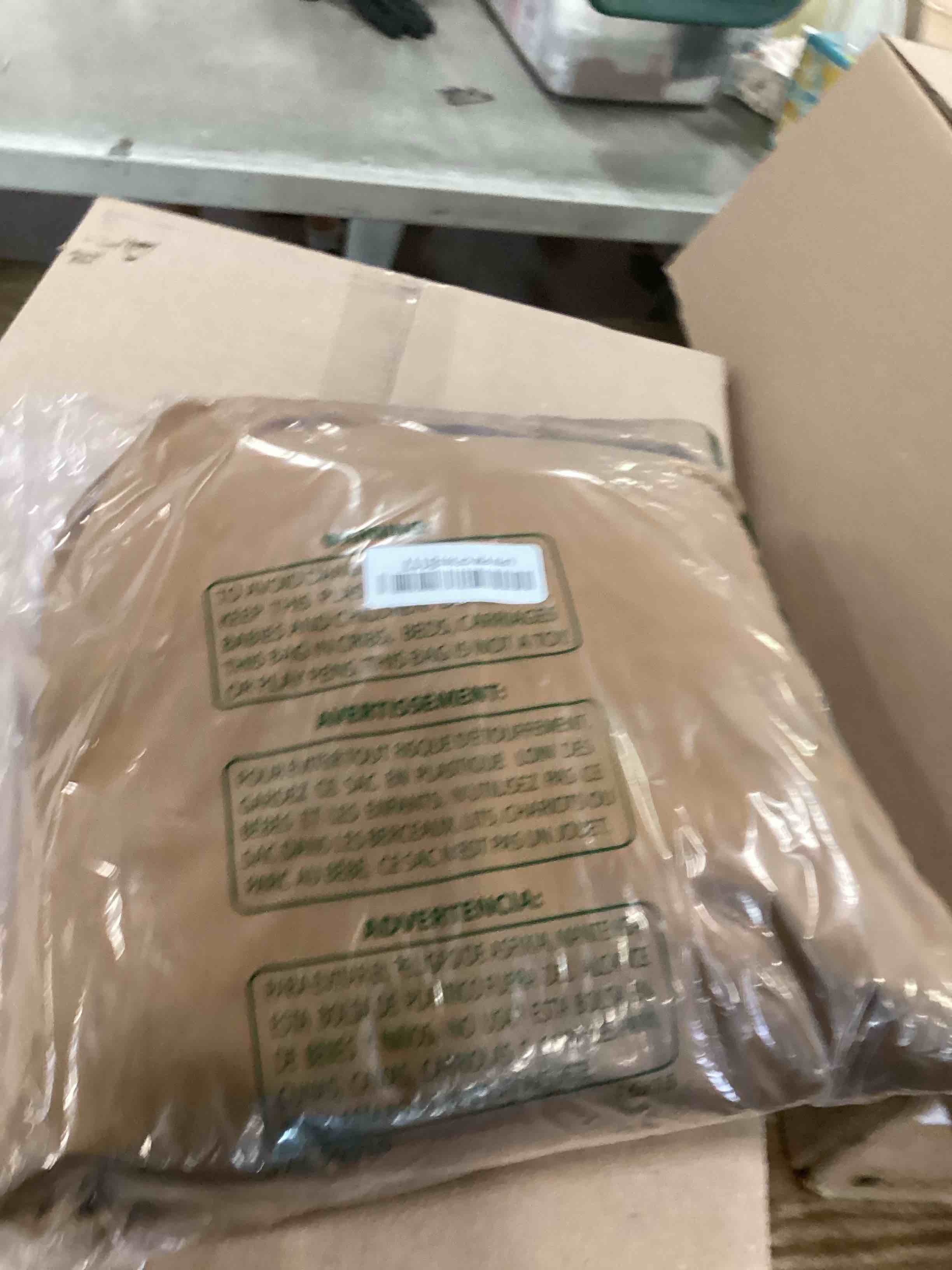 https://s3.amazonaws.com/lotting-images-prod/bidfta/YEL6470949_1718711910144.jpeg