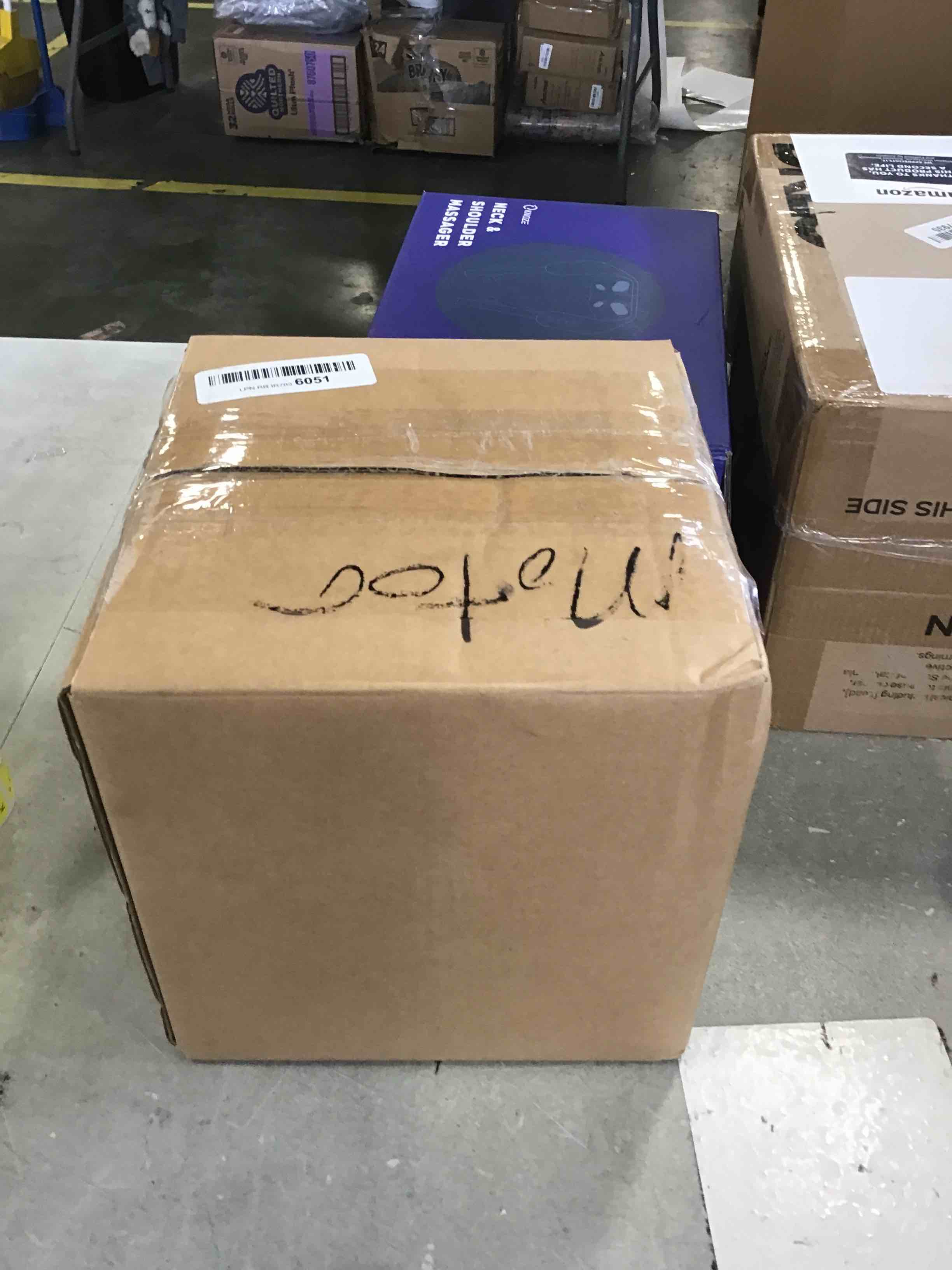 https://s3.amazonaws.com/lotting-images-prod/bidfta/YEL6472585_1718042153468.jpeg