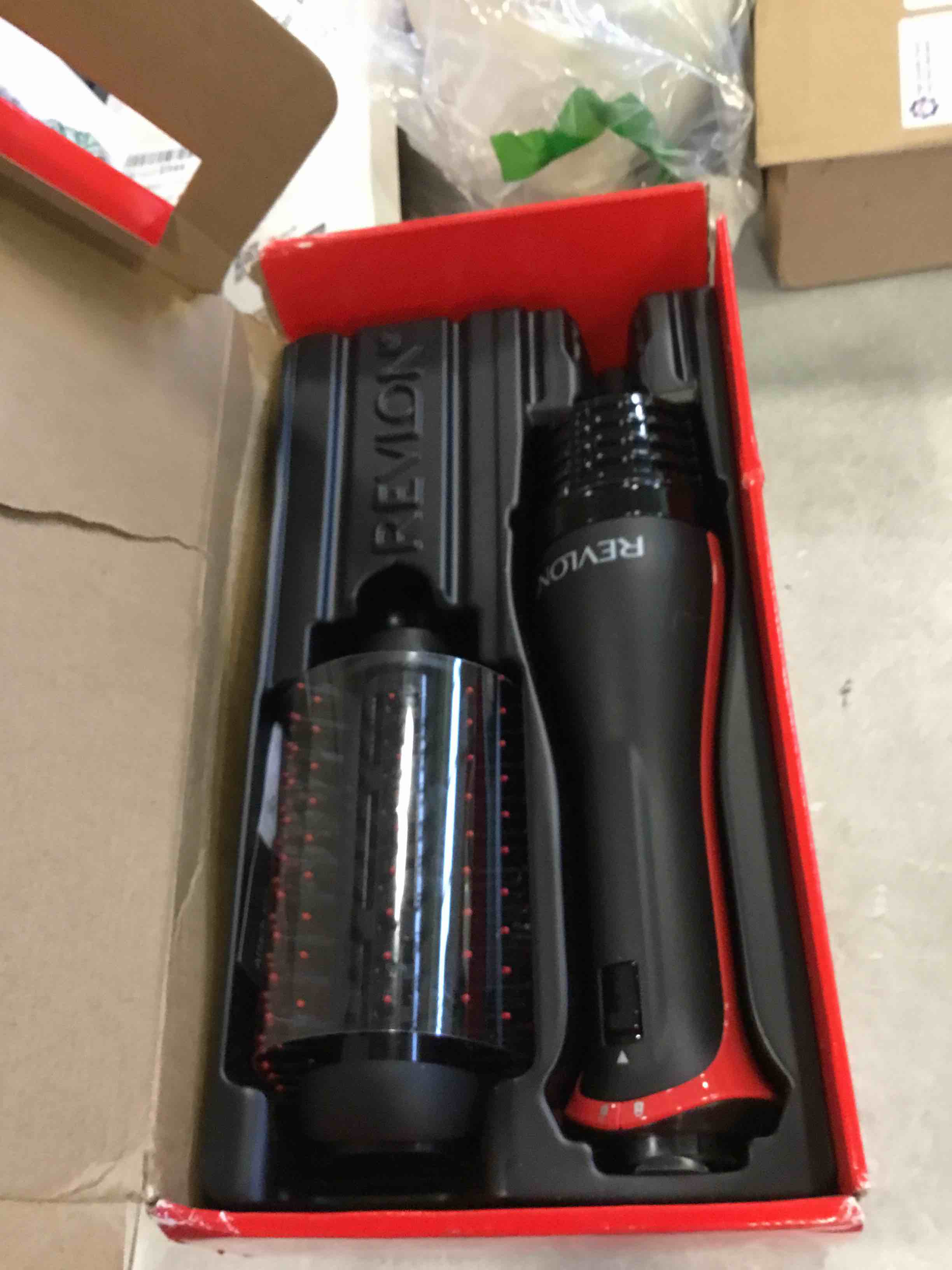 https://s3.amazonaws.com/lotting-images-prod/bidfta/YEL6472937_1718131112822.jpeg