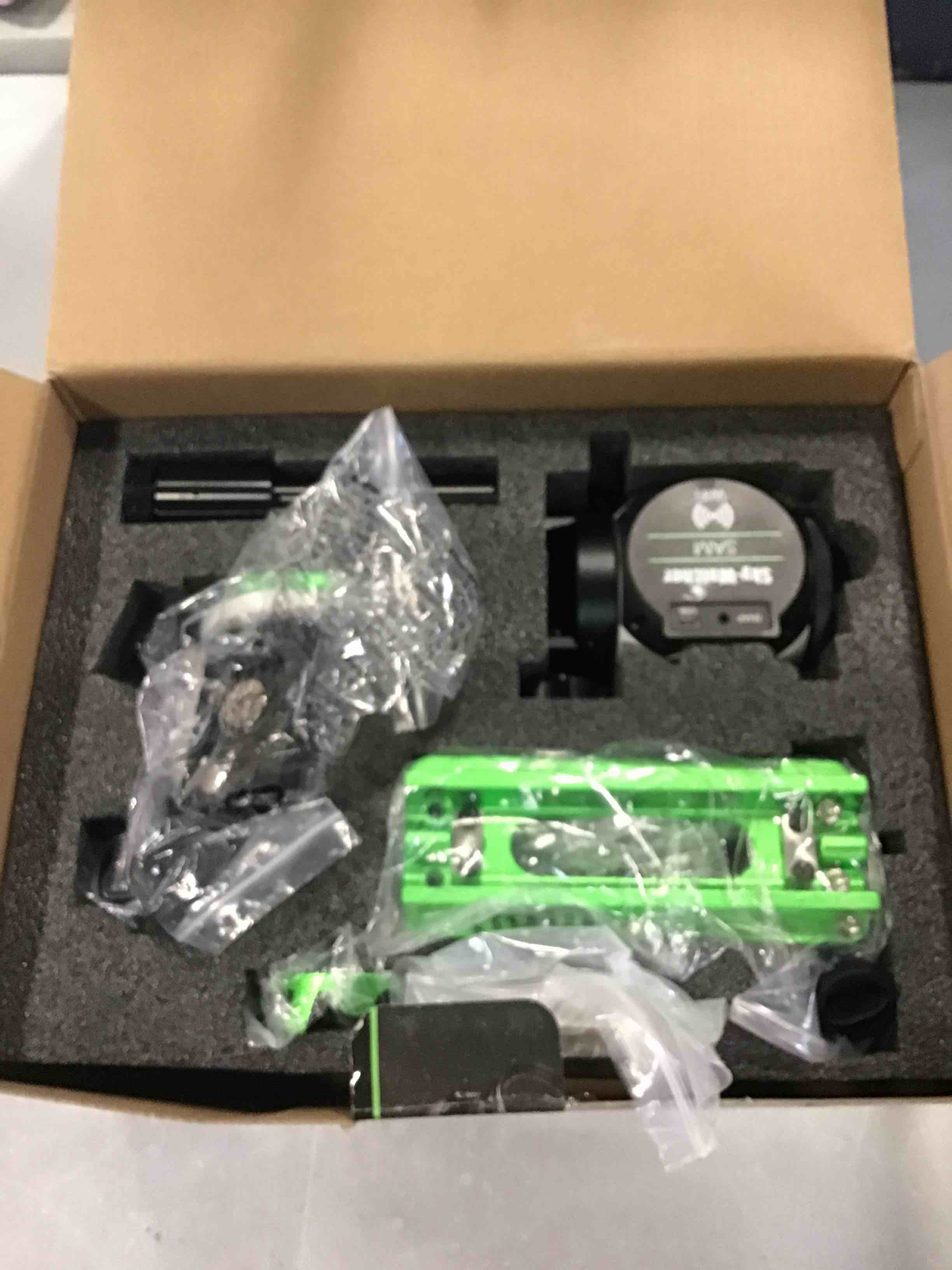 https://s3.amazonaws.com/lotting-images-prod/bidfta/YEL6473087_1717771347696.jpeg