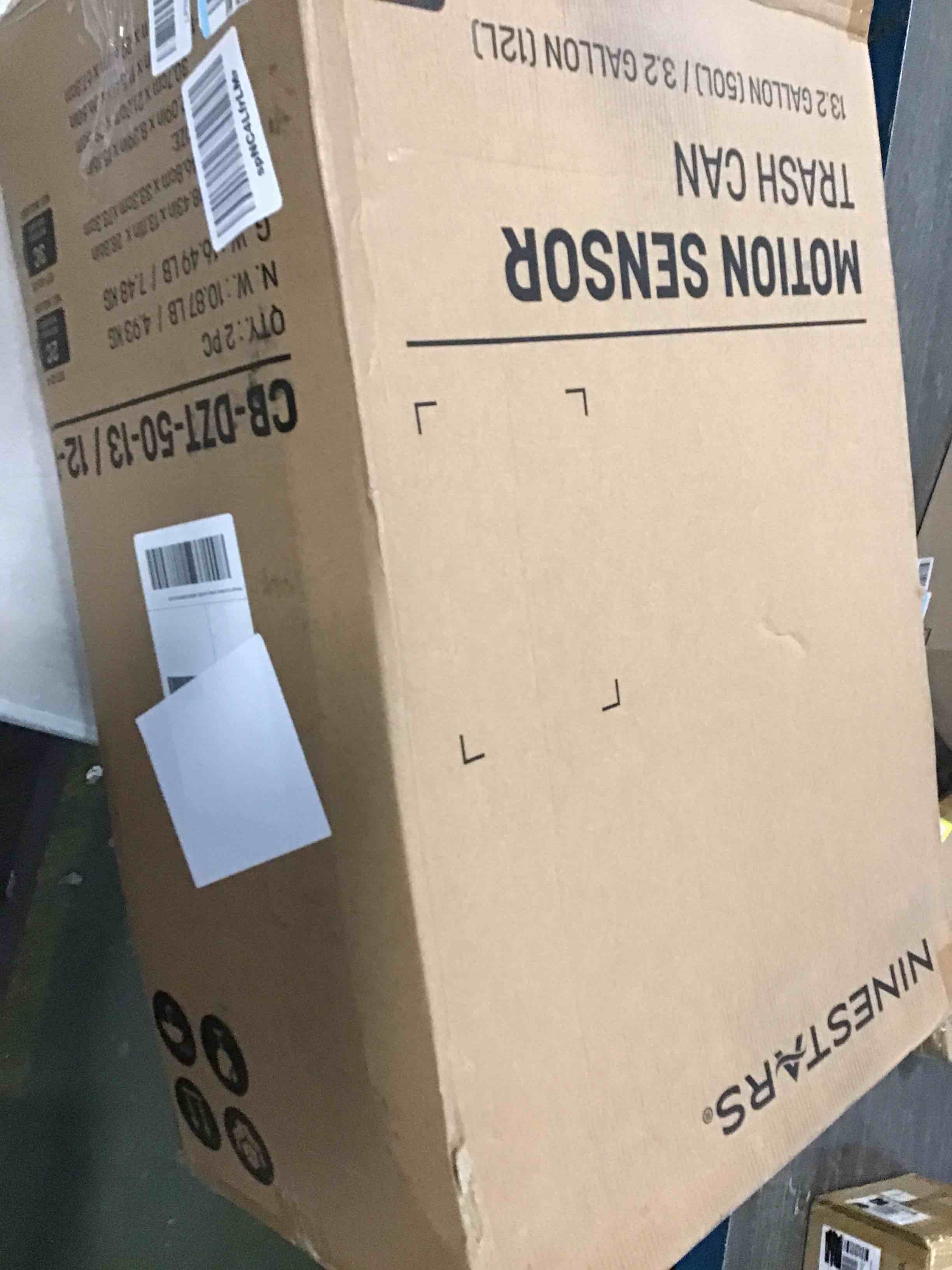 https://s3.amazonaws.com/lotting-images-prod/bidfta/YEL6473289_1717849206609.jpeg