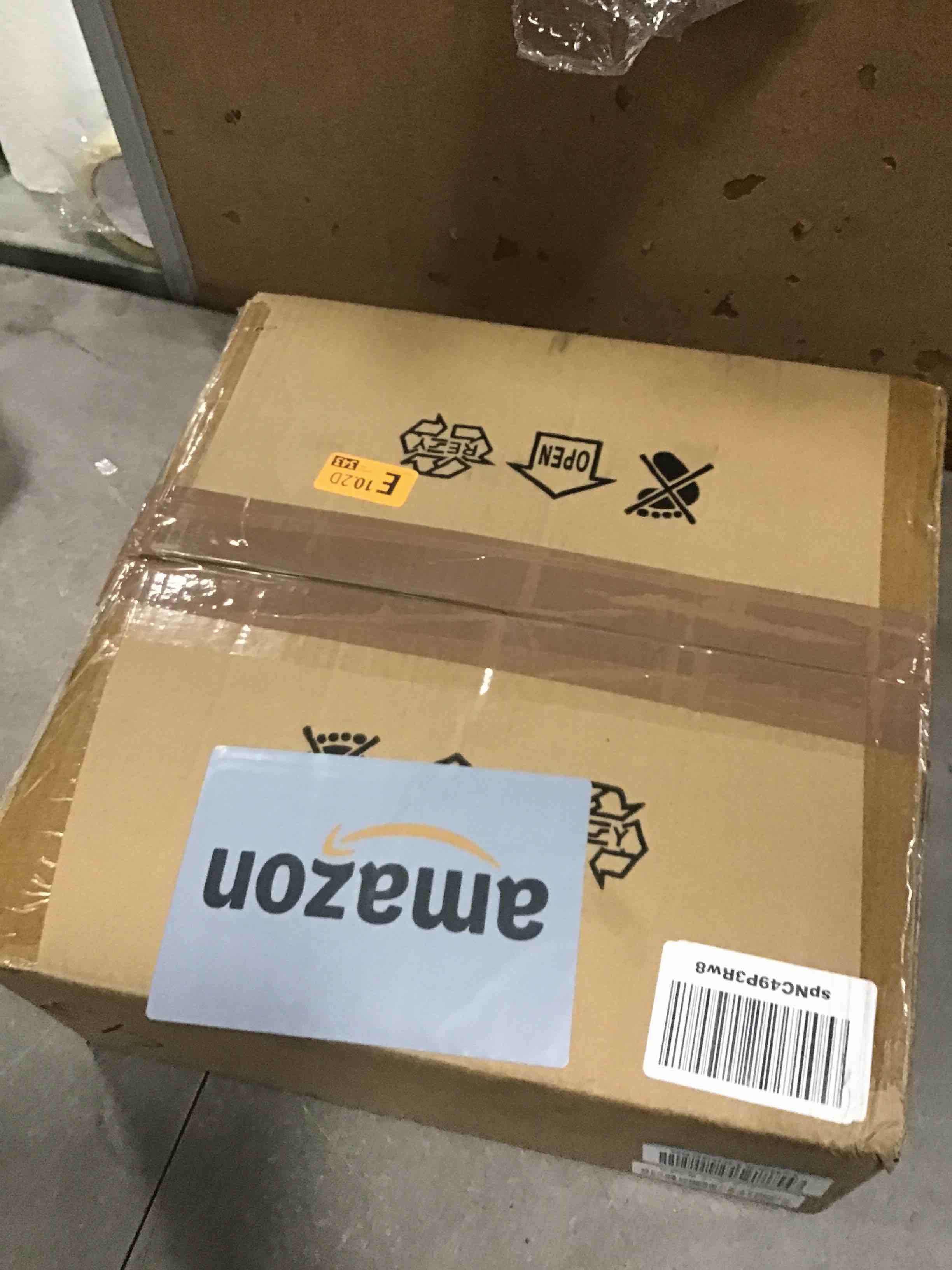 https://s3.amazonaws.com/lotting-images-prod/bidfta/YEL6473635_1718106147621.jpeg