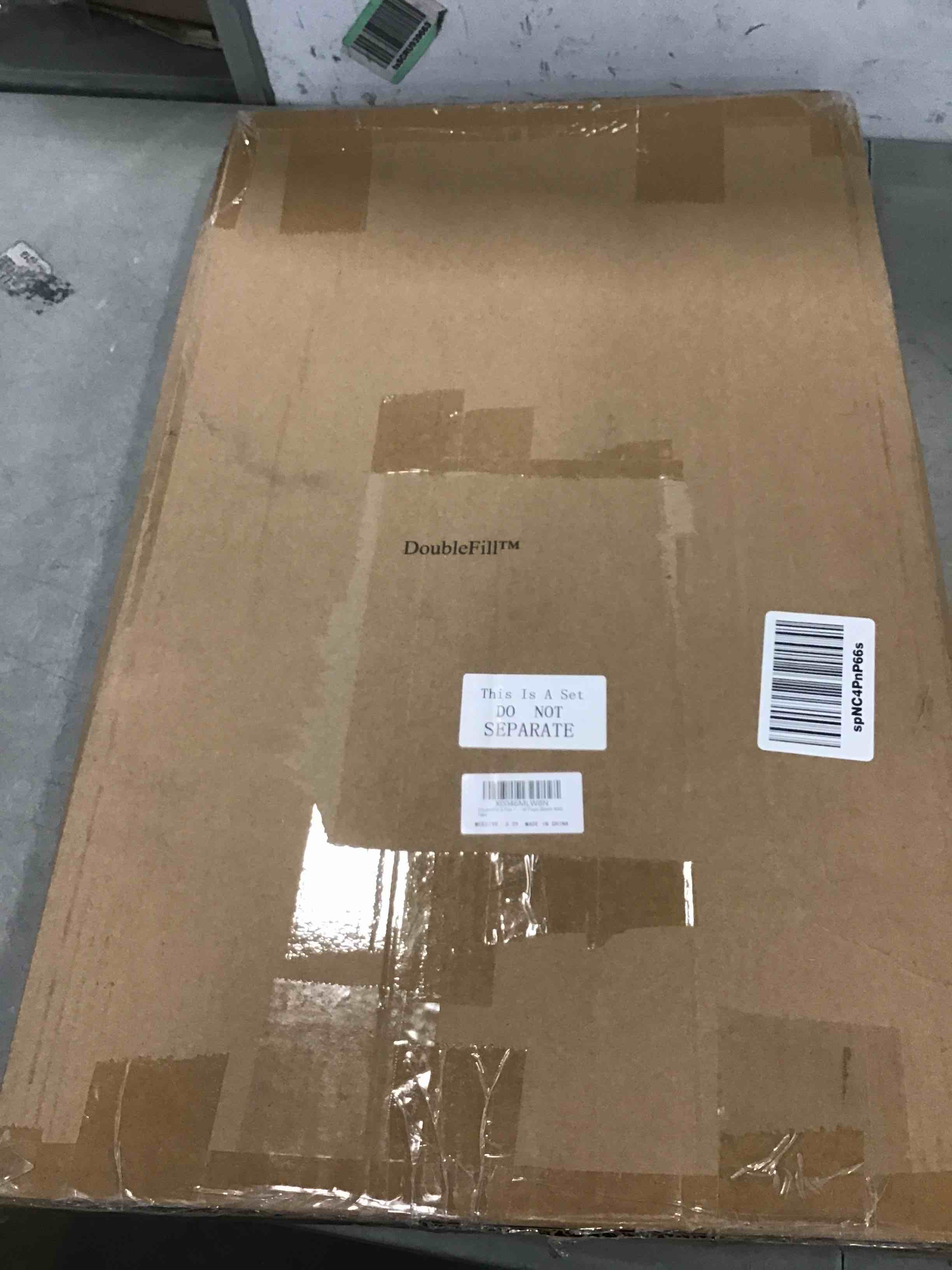 https://s3.amazonaws.com/lotting-images-prod/bidfta/YEL6474056_1718209947499.jpeg