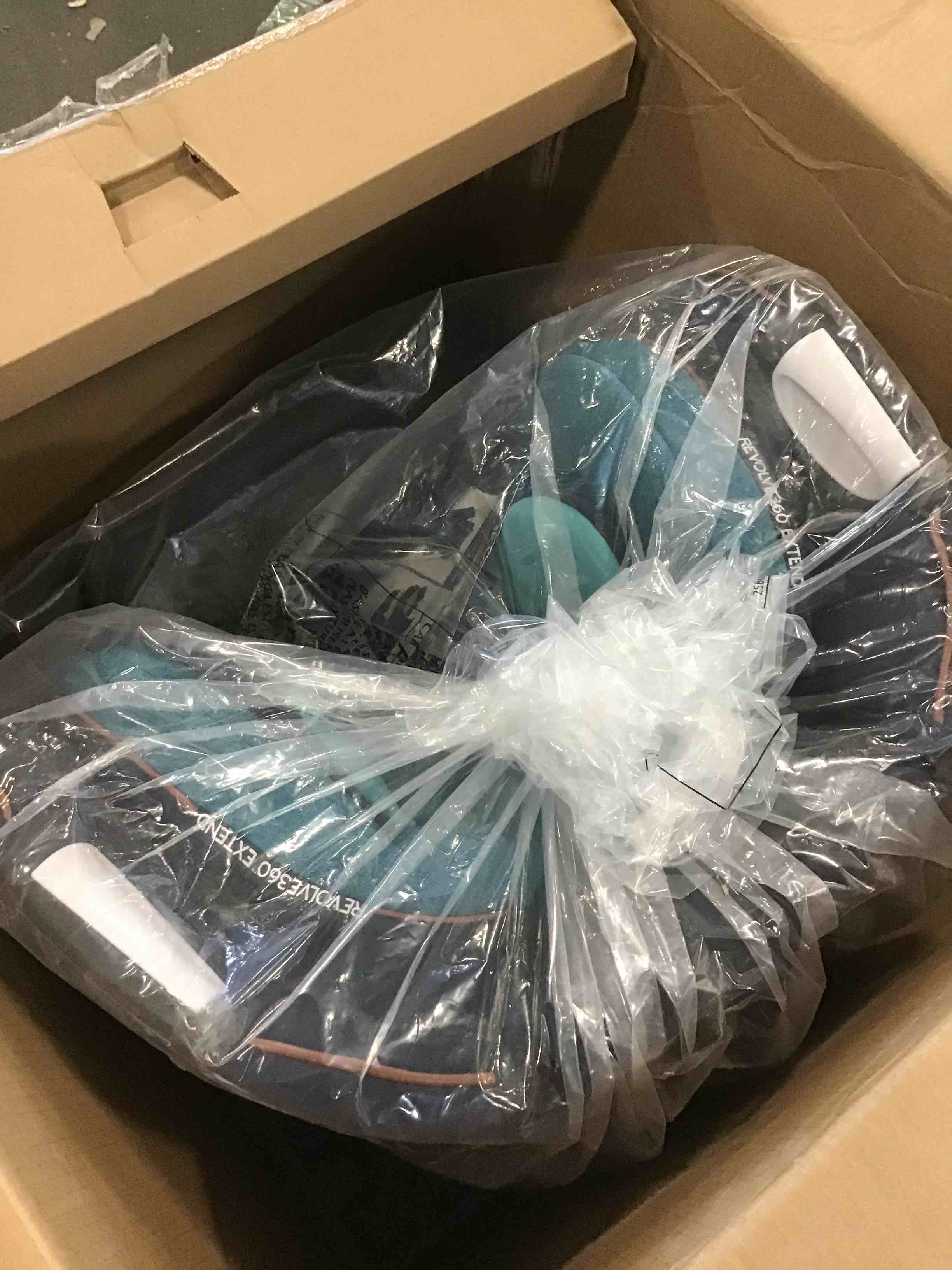 https://s3.amazonaws.com/lotting-images-prod/bidfta/YEL6474125_1718221050153.jpeg
