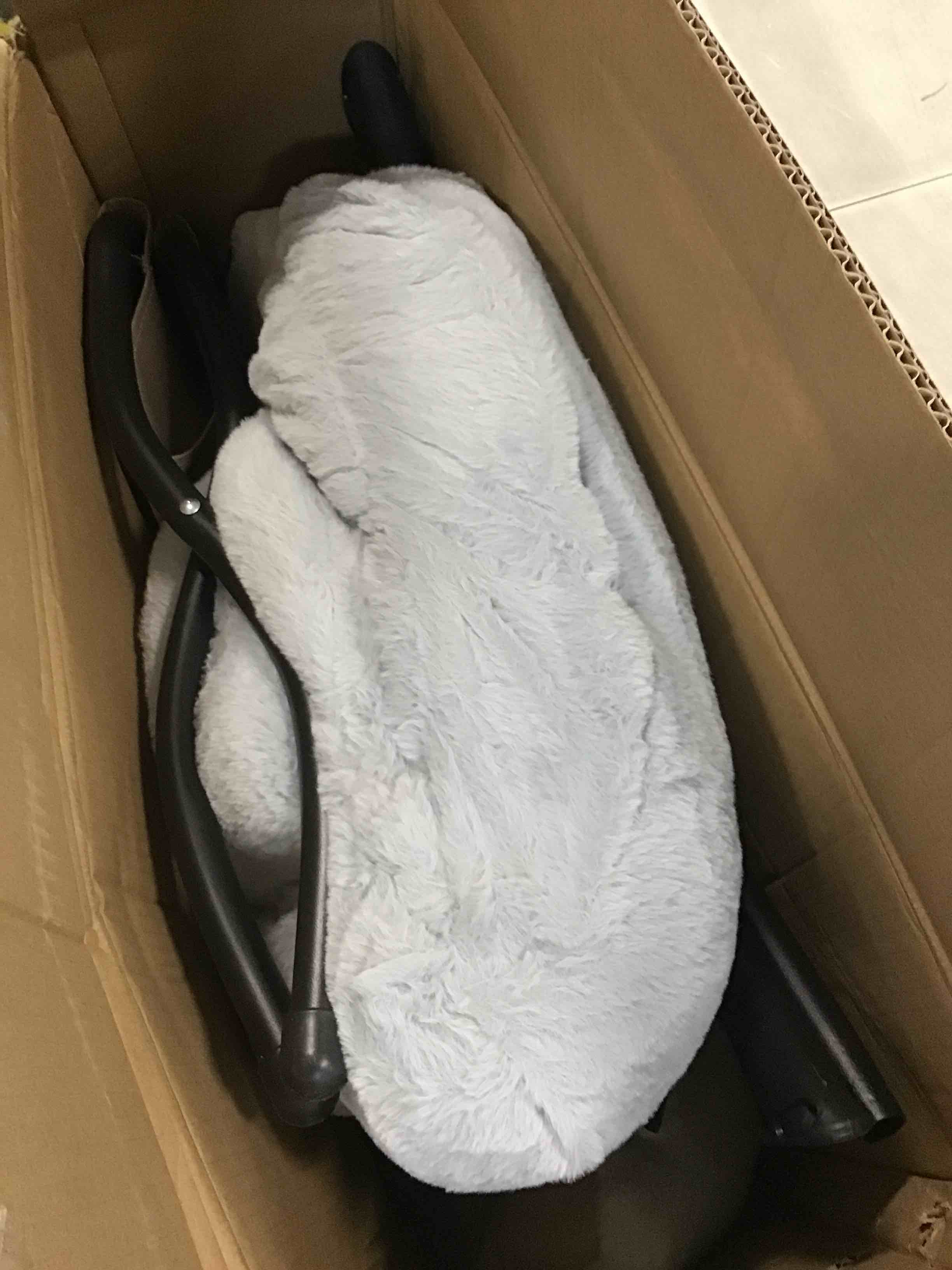 https://s3.amazonaws.com/lotting-images-prod/bidfta/YEL6474175_1718280610995.jpeg