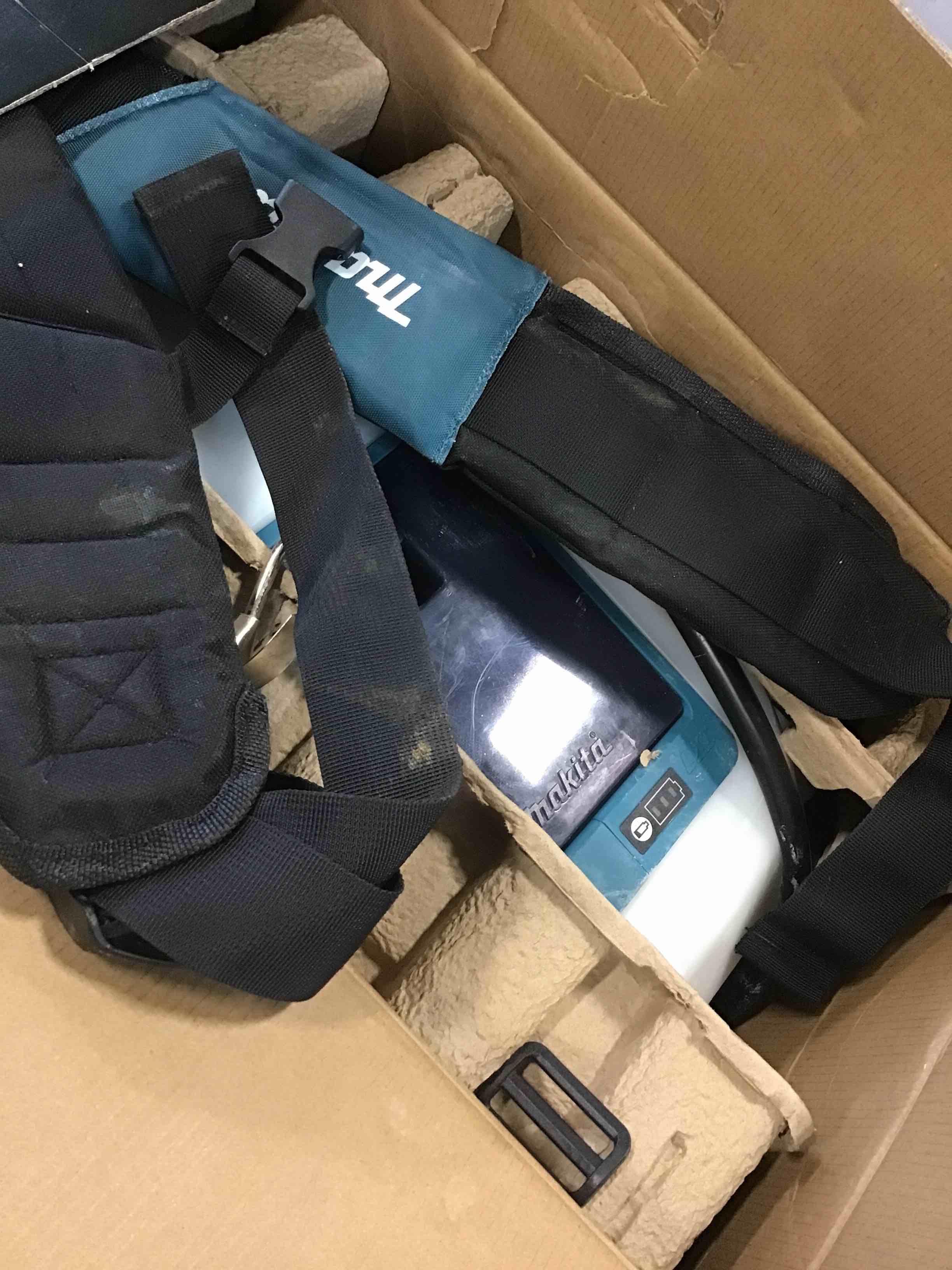 https://s3.amazonaws.com/lotting-images-prod/bidfta/YEL6474359_1718301260235.jpeg