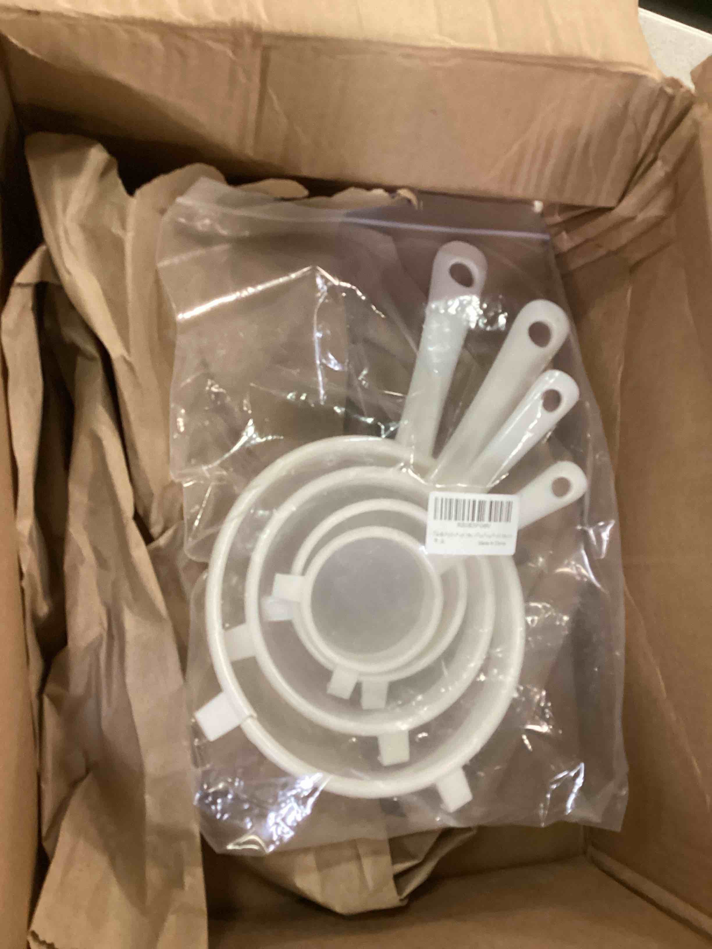 https://s3.amazonaws.com/lotting-images-prod/bidfta/YEL6474712_1718034586765.jpeg